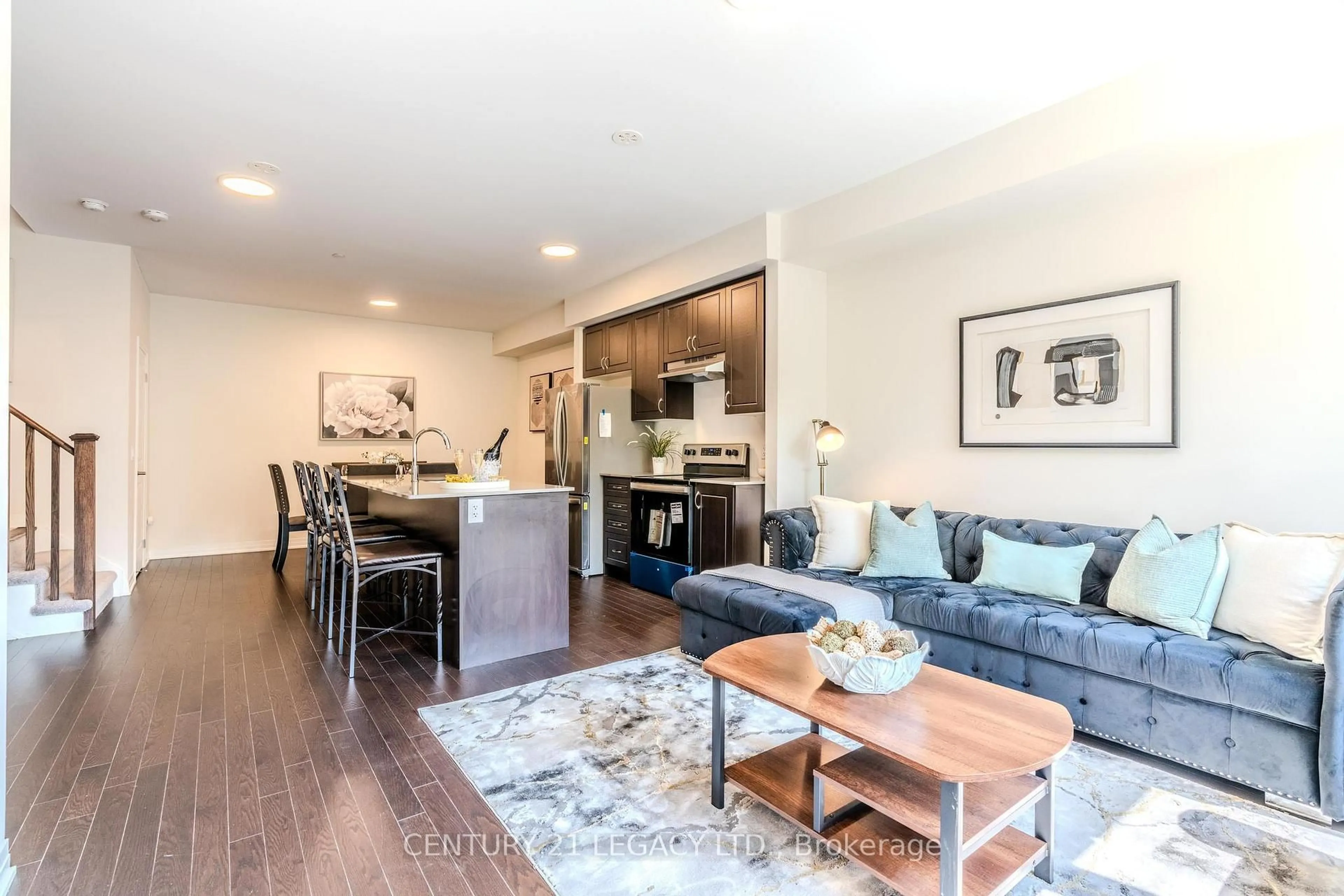 Unknown for 31 Baynes Way #10, Bradford West Gwillimbury Ontario L3Z 4M5