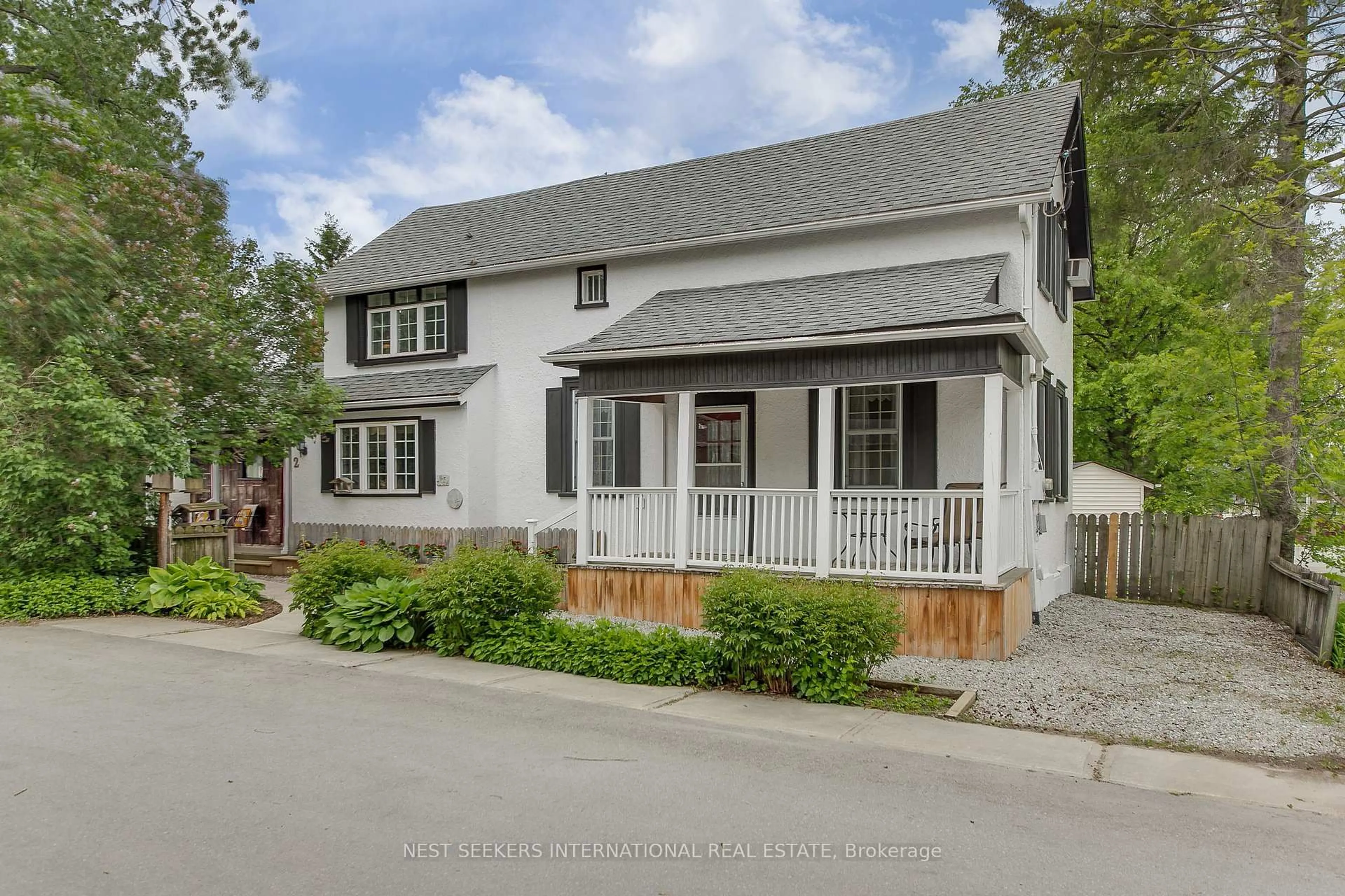 Unknown for 2 Empress Lane, Innisfil Ontario L0L 1L0