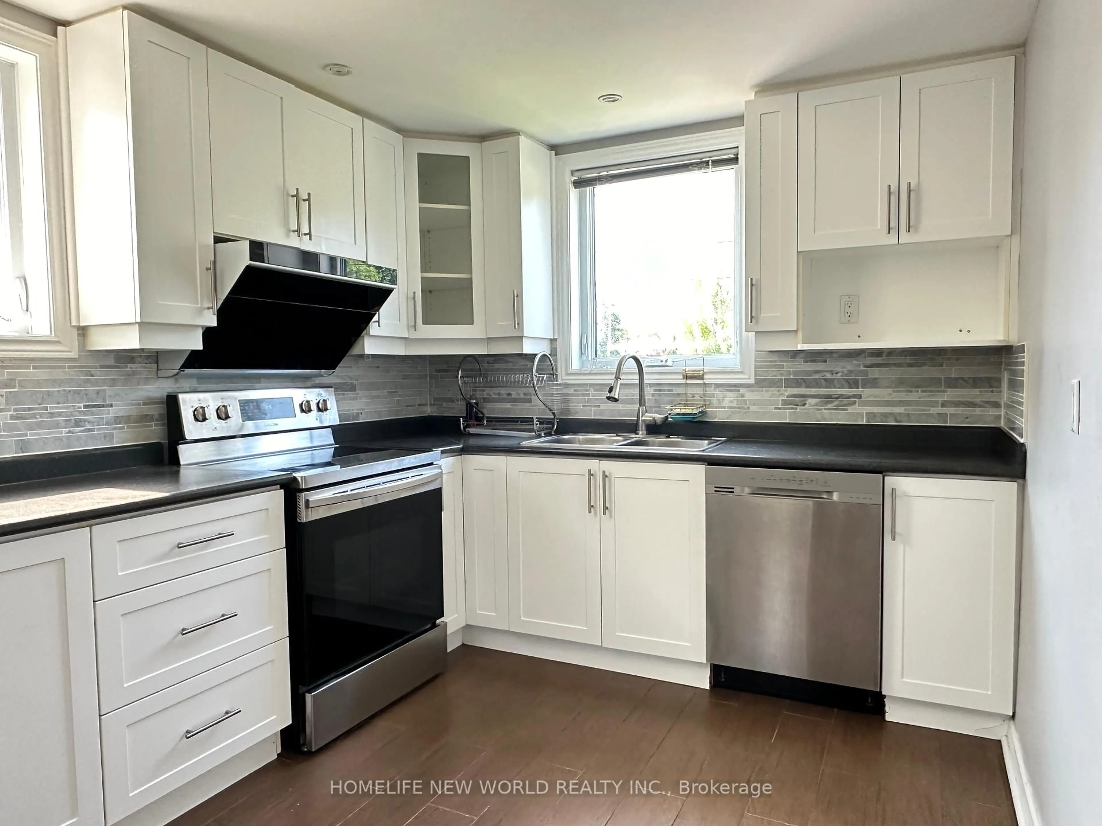 Unknown for 294 Taylor Mills Dr, Richmond Hill Ontario L4C 2S6