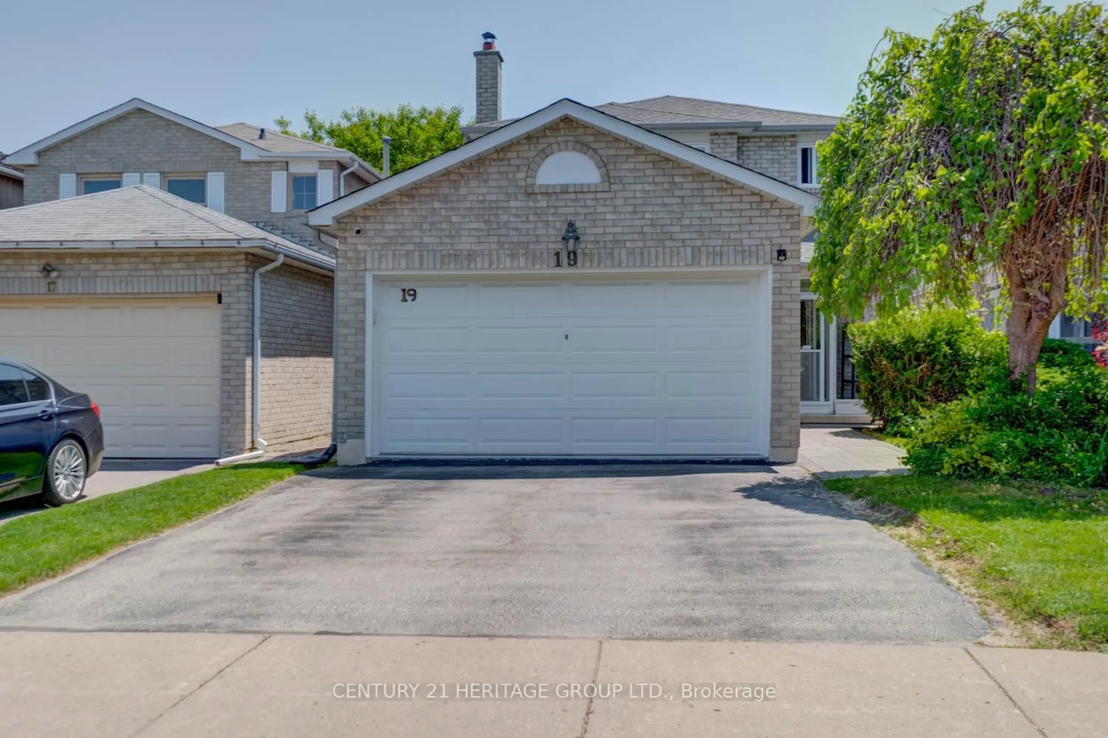 Unknown for 19 Bingham St, Richmond Hill Ontario L4C 8Y6