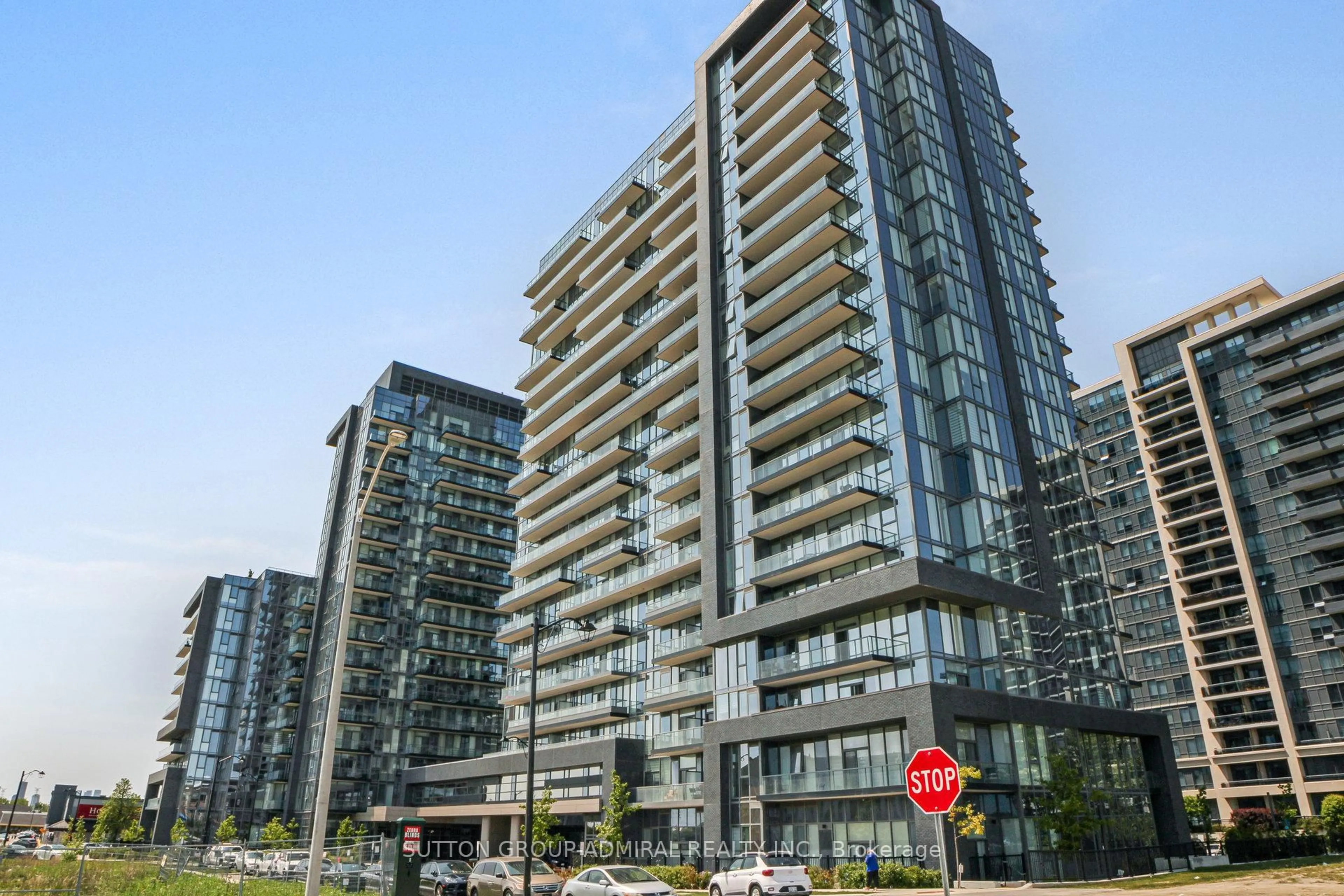 Unknown for 20 Gatineau Dr #710, Vaughan Ontario L4J 0L3