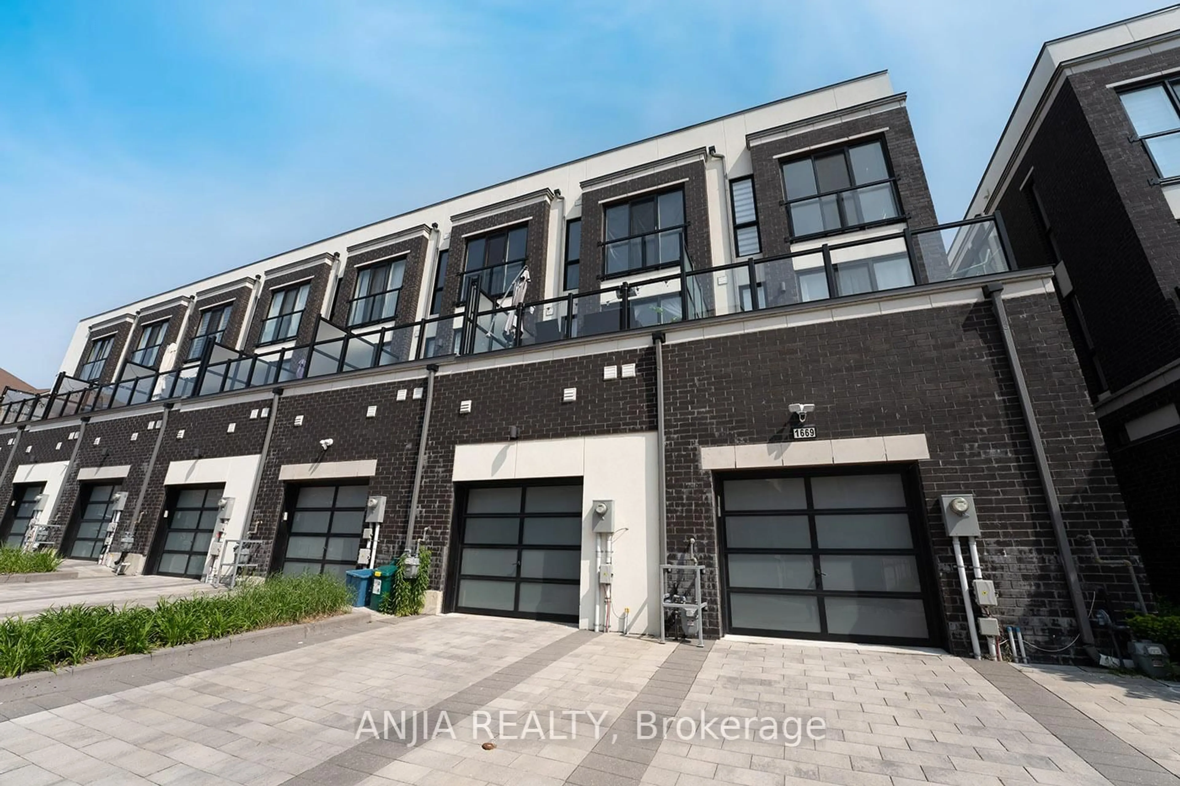 Unknown for 1669 Bur Oak Ave, Markham Ontario L6E 0V2