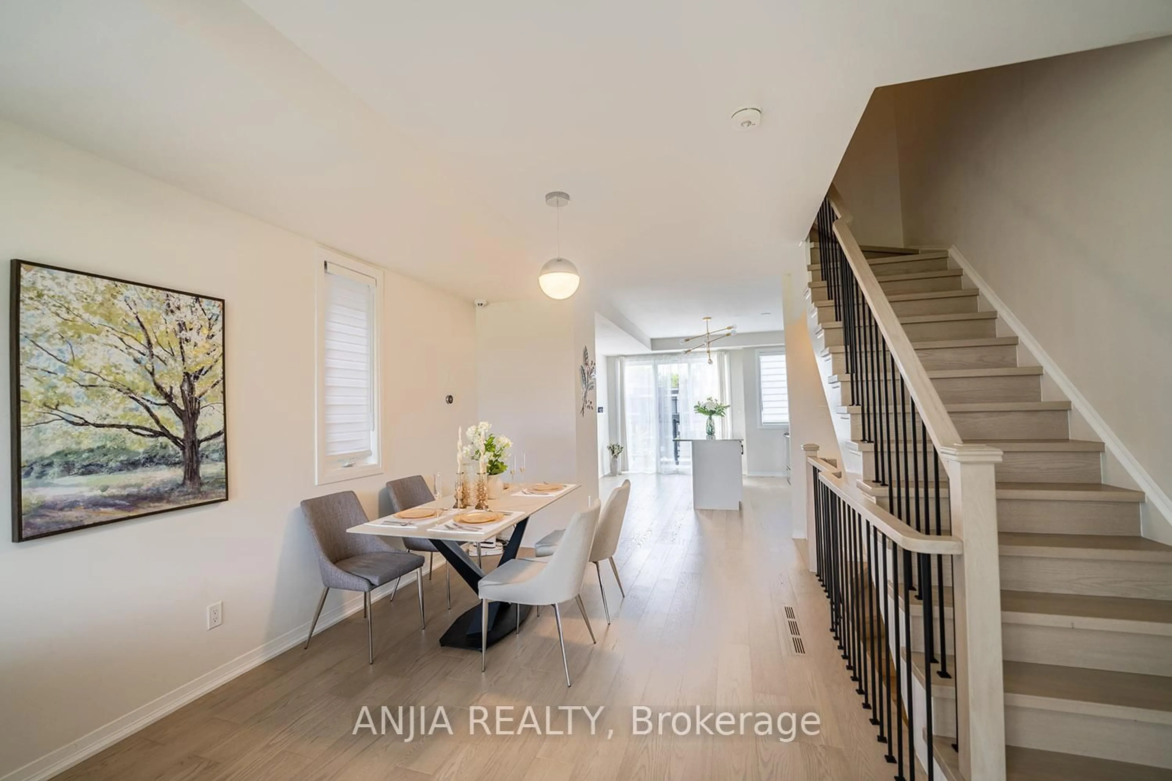 Unknown for 1669 Bur Oak Ave, Markham Ontario L6E 0V2