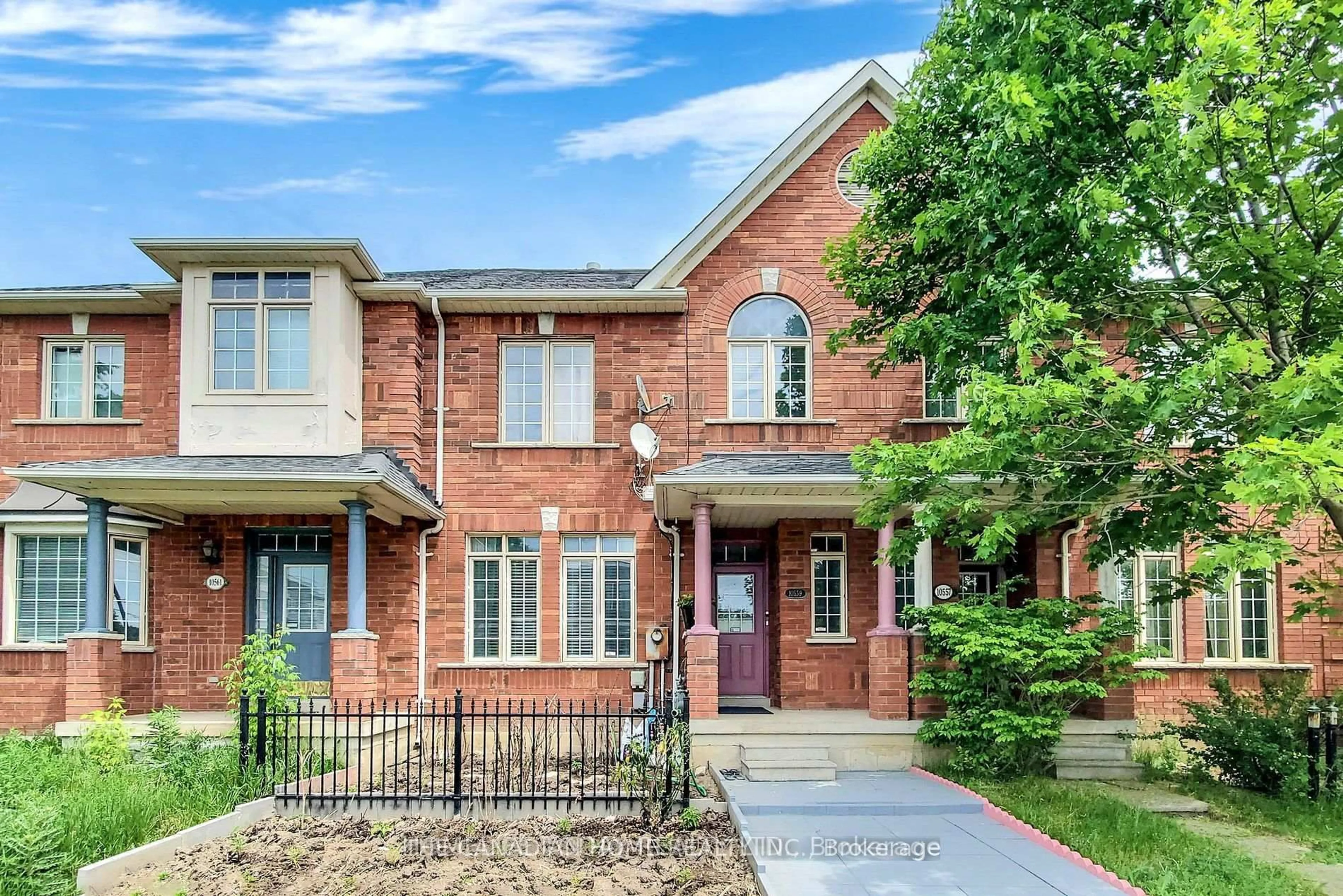 Home with brick exterior material, street for 10559 Bayview Ave, Richmond Hill Ontario L4C 0M8