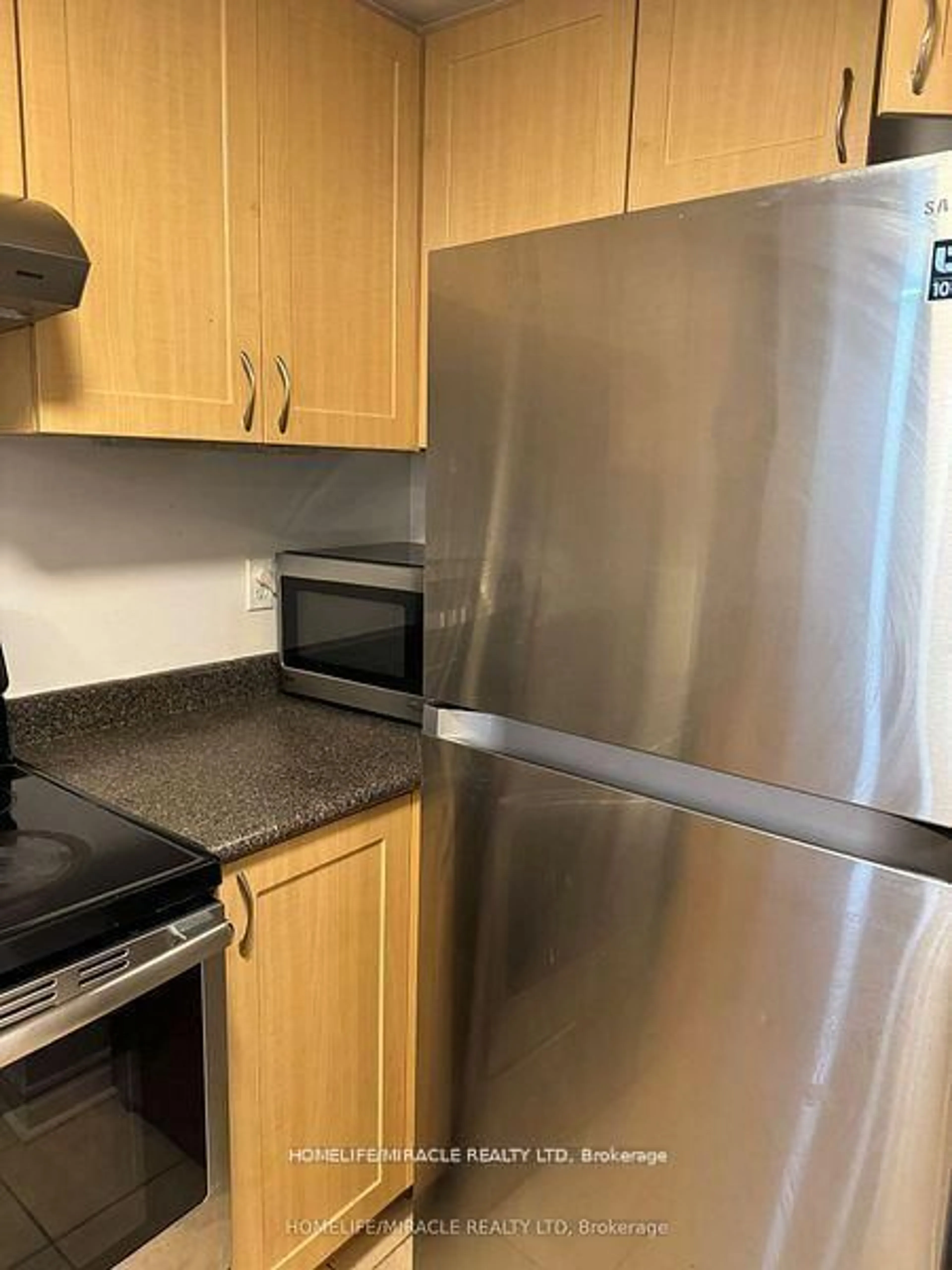 Standard kitchen, unknown for 7428 Markham Rd #312, Markham Ontario L3S 4V6