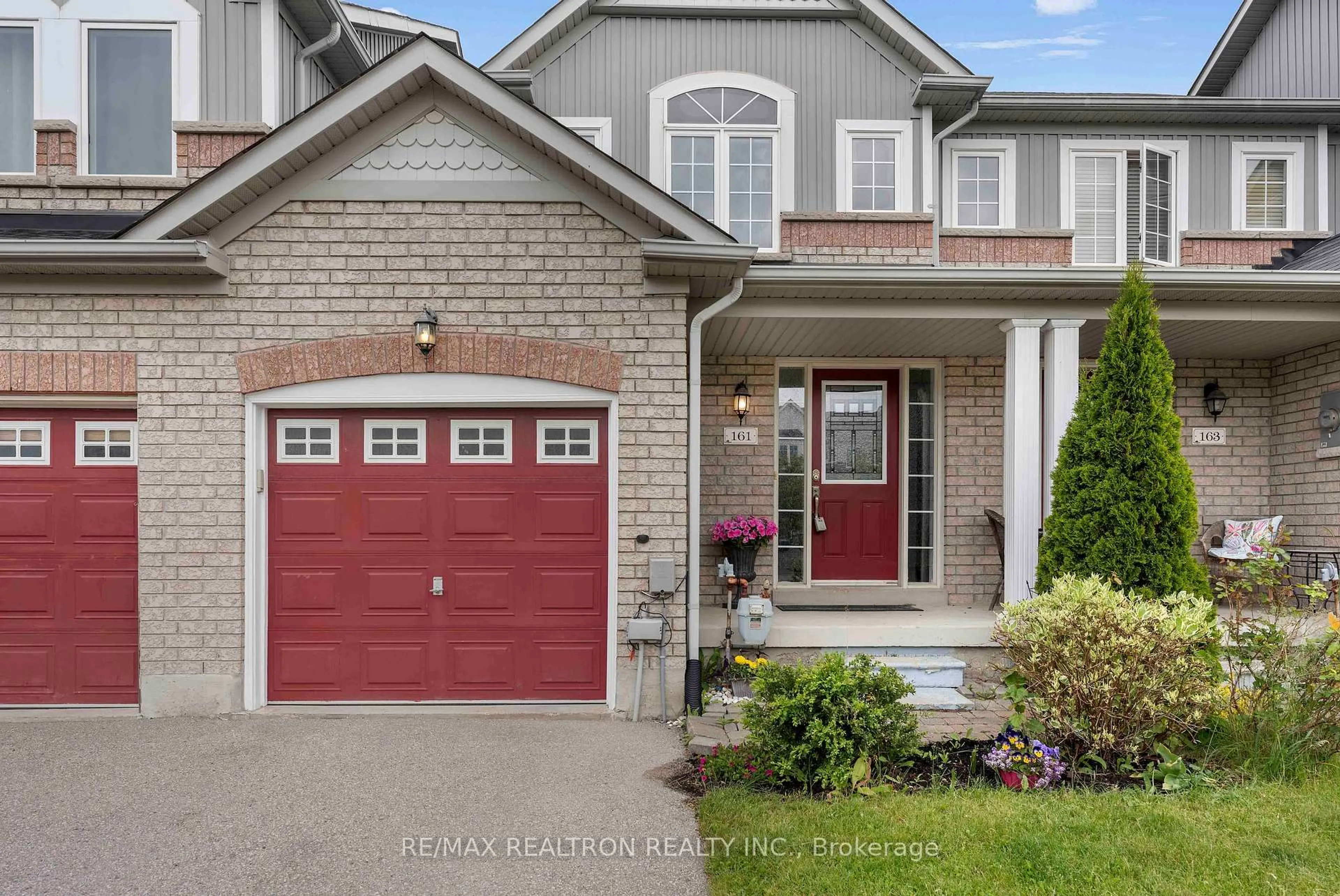 Home with brick exterior material, street for 161 Hammill Hts, East Gwillimbury Ontario L0G 1M0