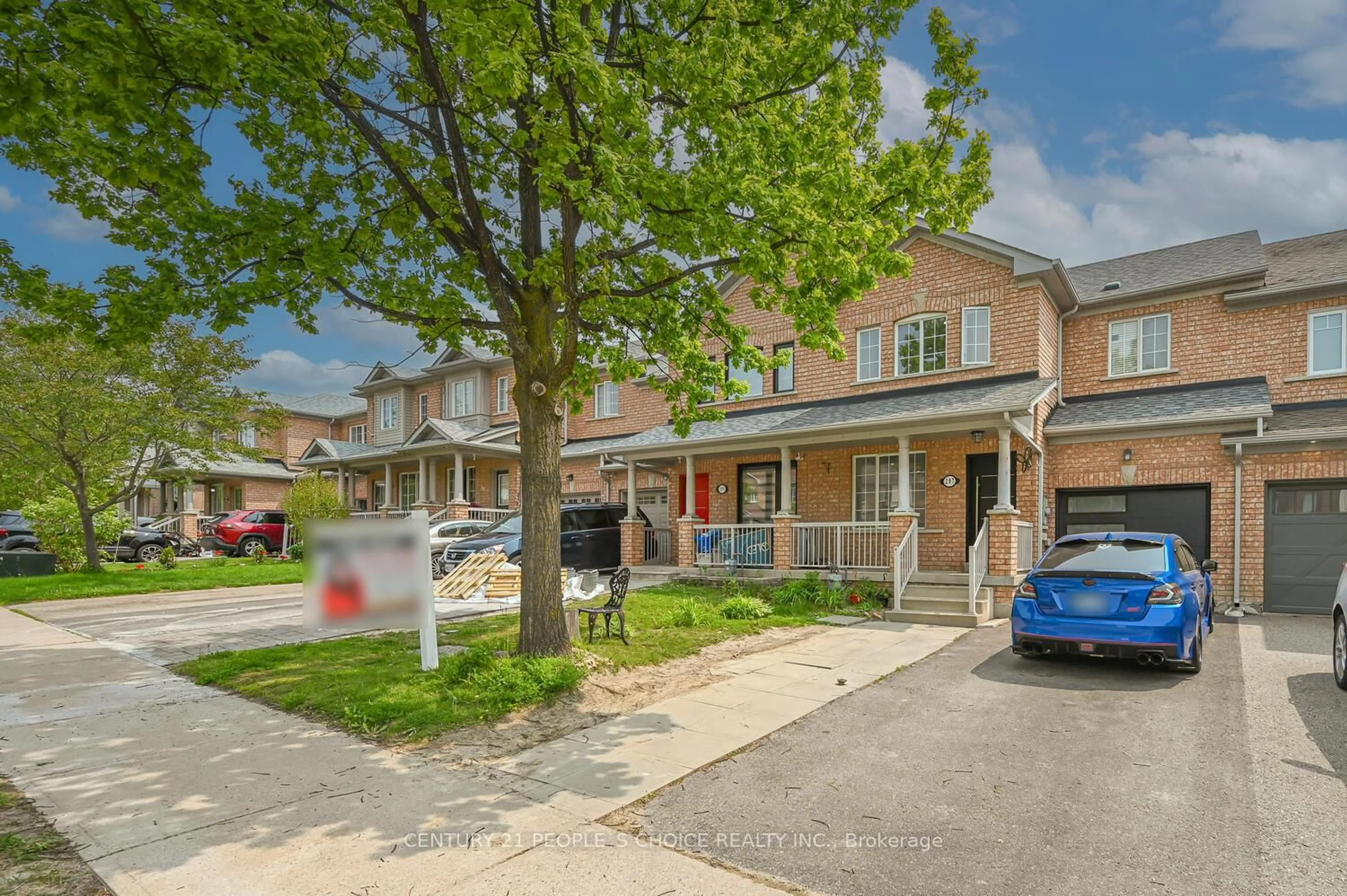 Home with brick exterior material, street for 297 Flagstone Way, Newmarket Ontario L3X 2R8