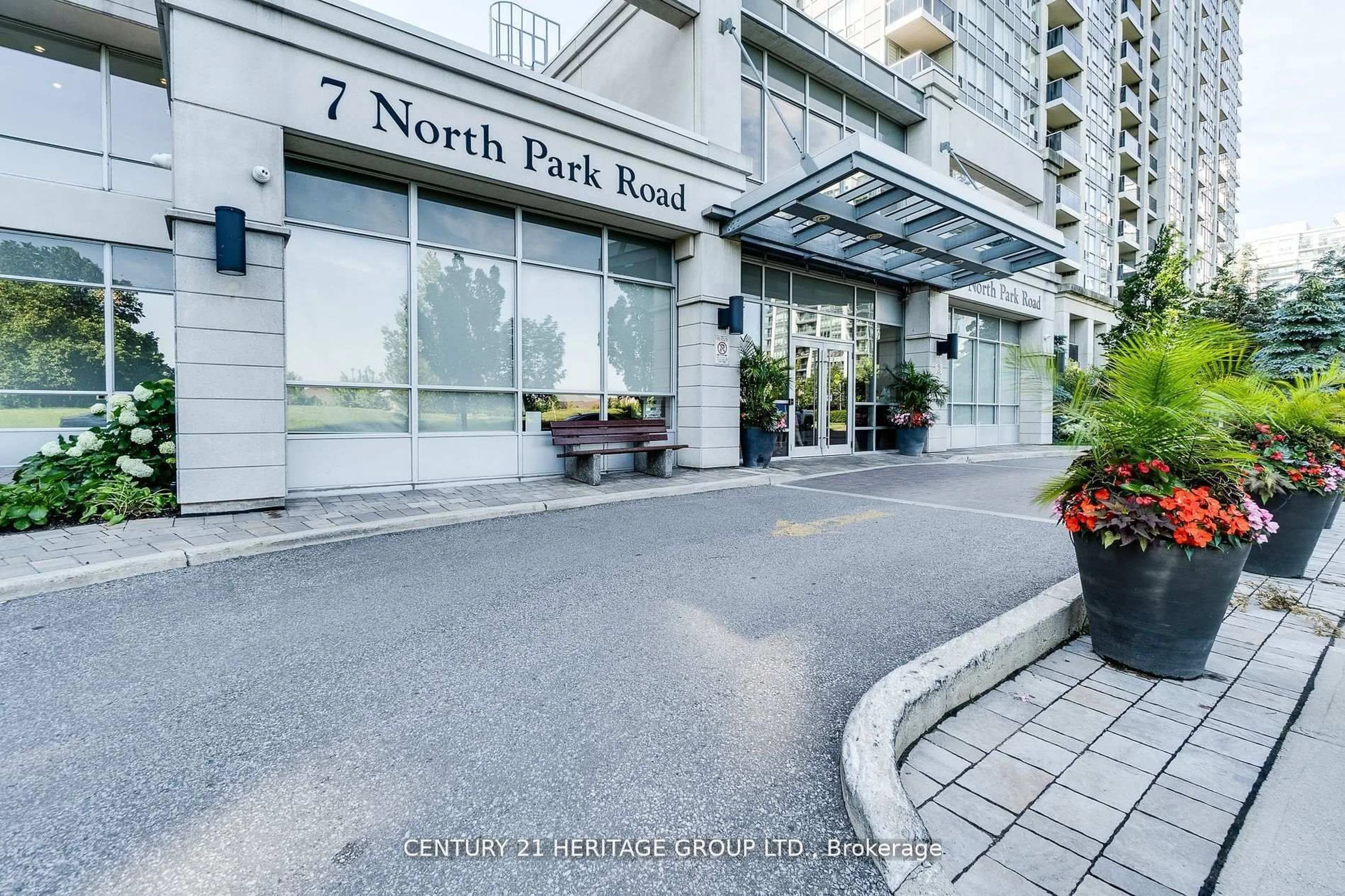 Unknown for 7 North Park Rd #709, Vaughan Ontario L4J 0C9