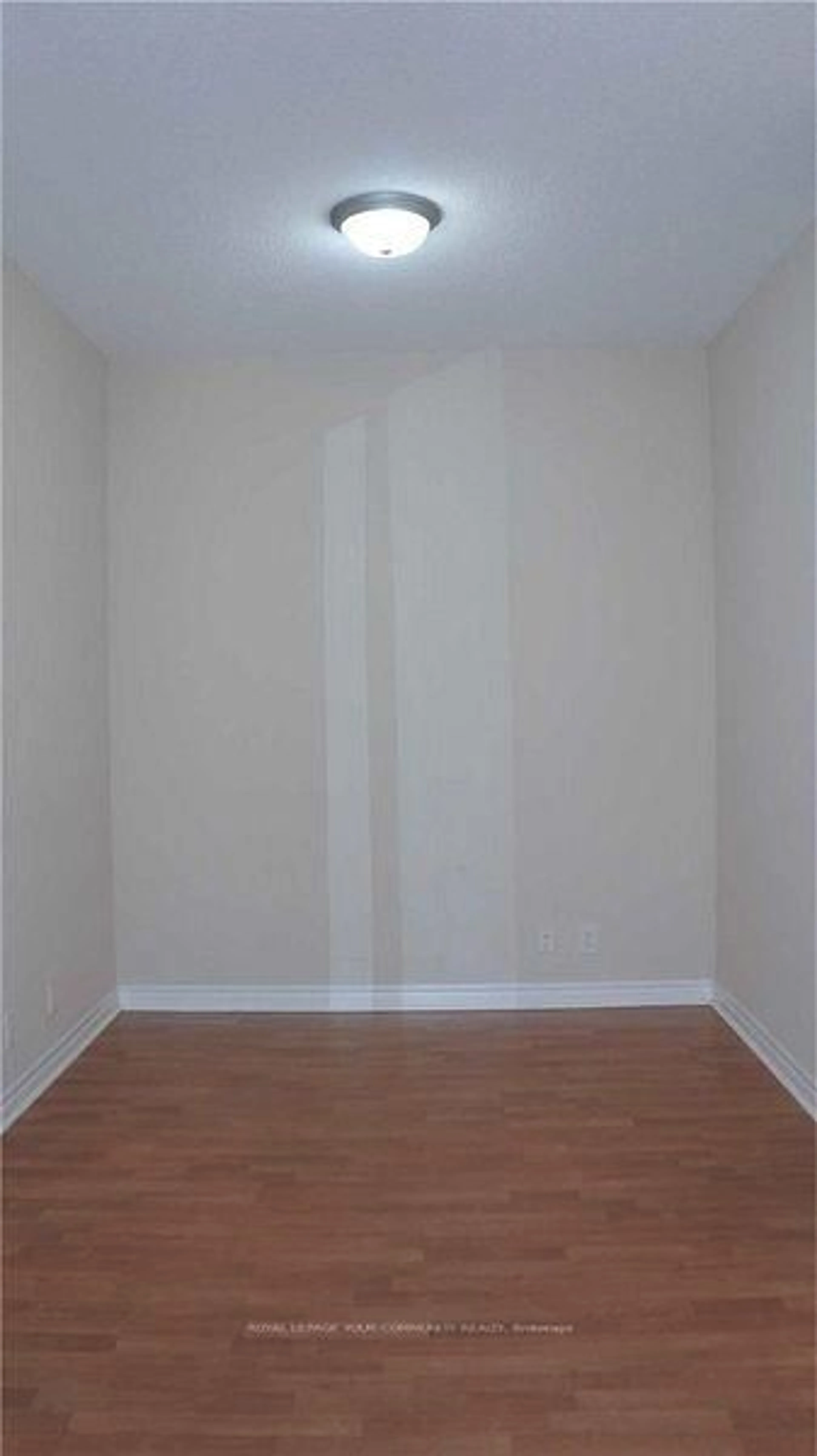 A pic of a room for 11121 Yonge St #208, Richmond Hill Ontario L4C 0S7