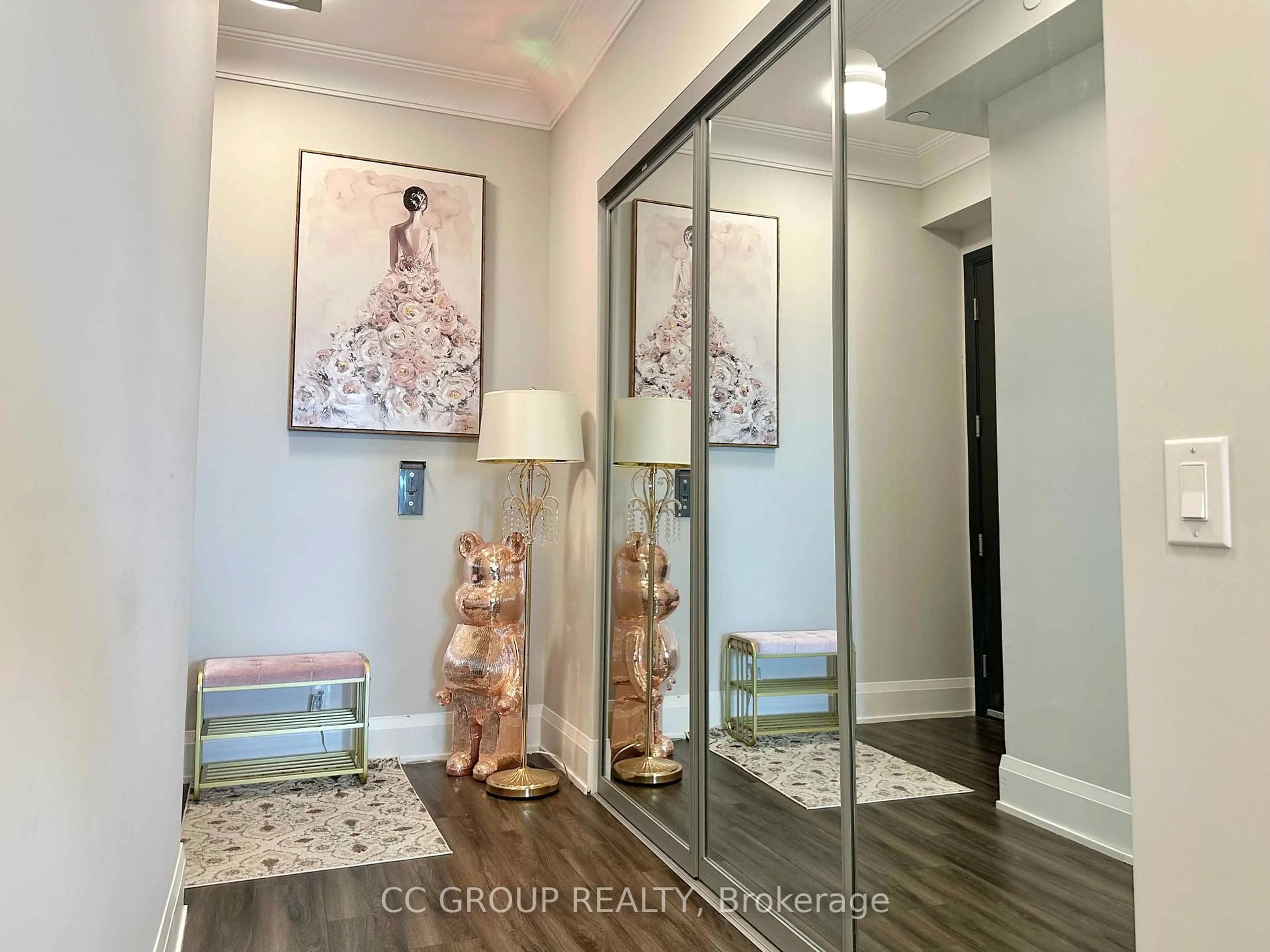 Indoor entryway for 12 Gandhi Lane #3808, Markham Ontario L3T 0G8
