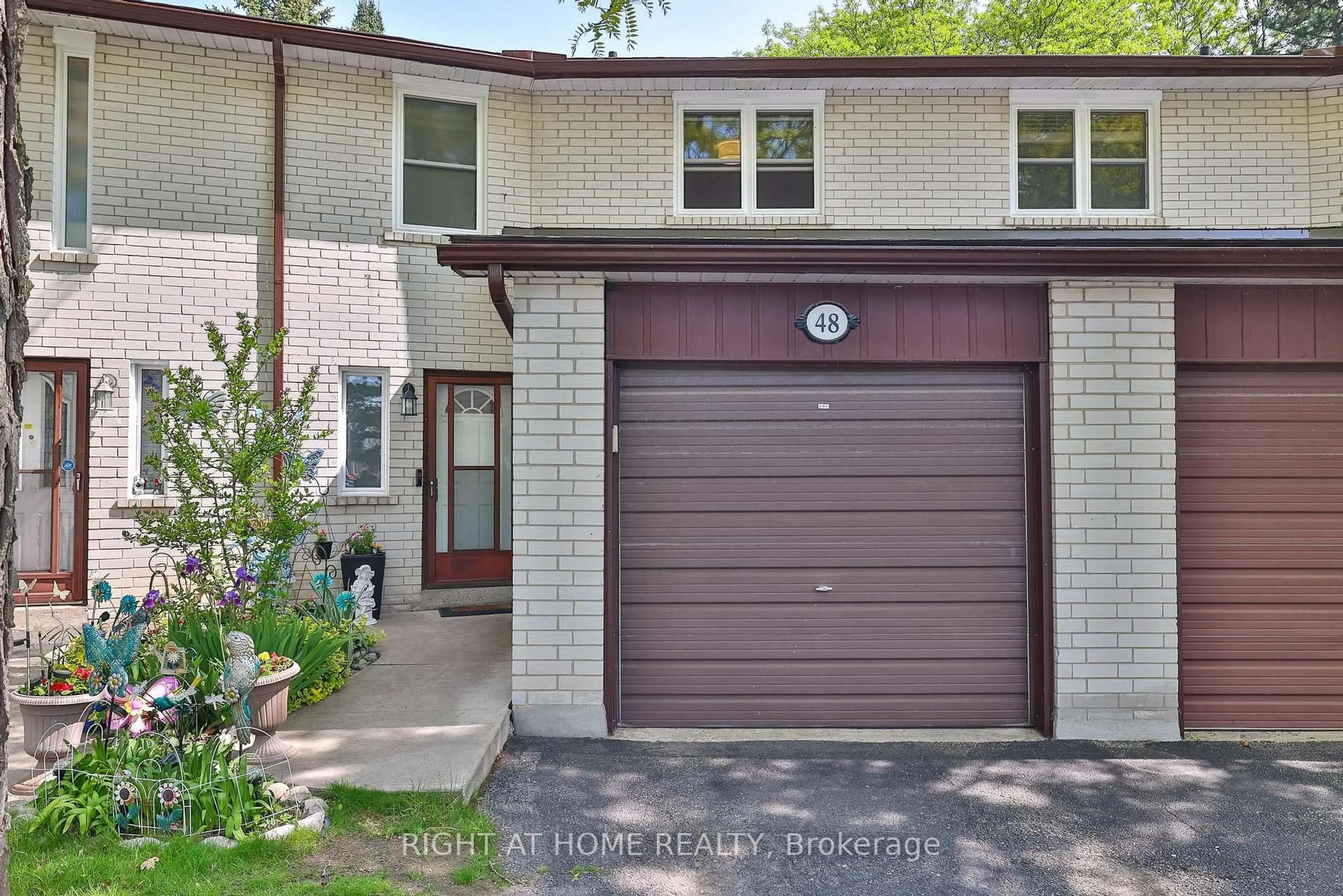 Unknown for 48 Porterfield Cres #308, Markham Ontario L3T 4S7