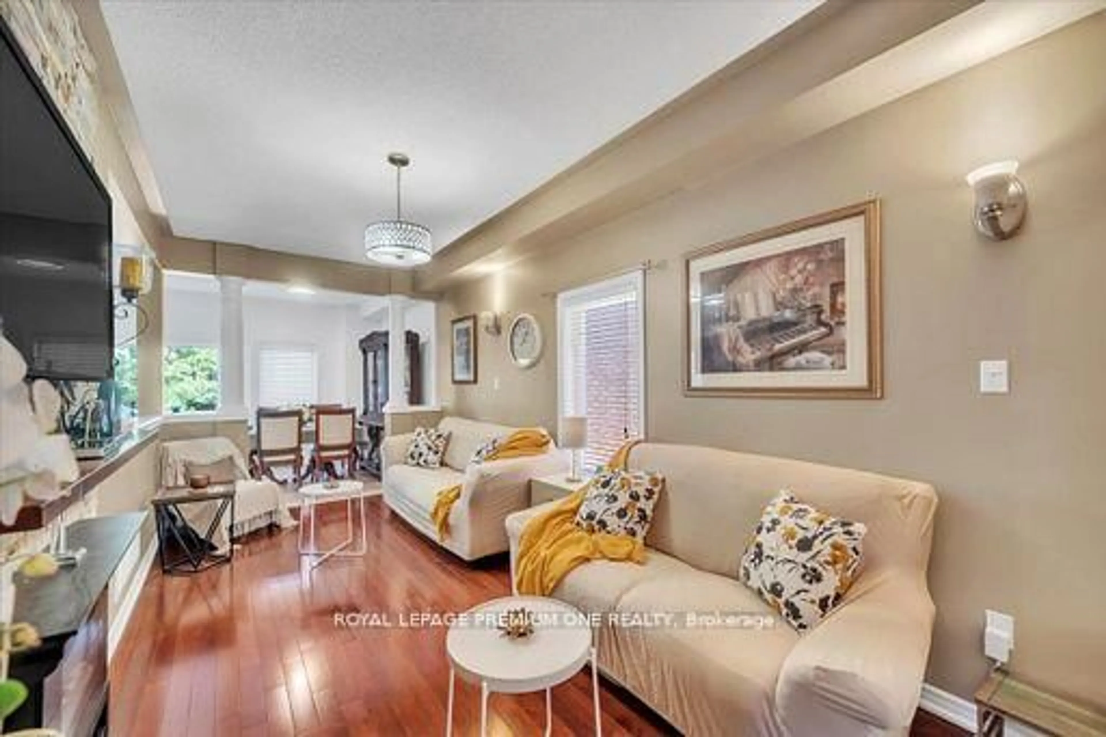 Living room with furniture, unknown for 97 Blackthorn Dr, Vaughan Ontario L6A 3N2