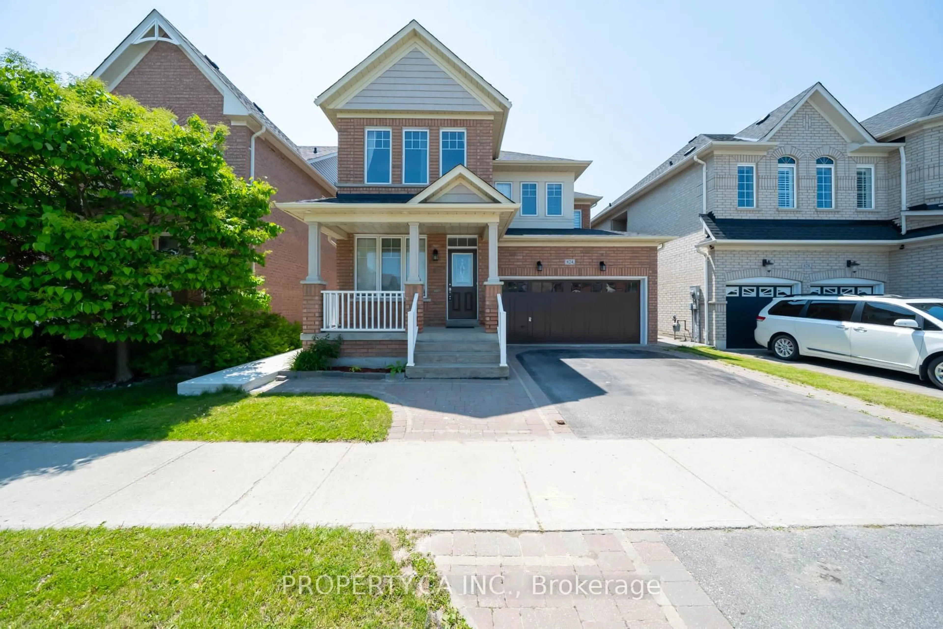 Unknown for 824 Millard St, Whitchurch-Stouffville Ontario L4A 0B6
