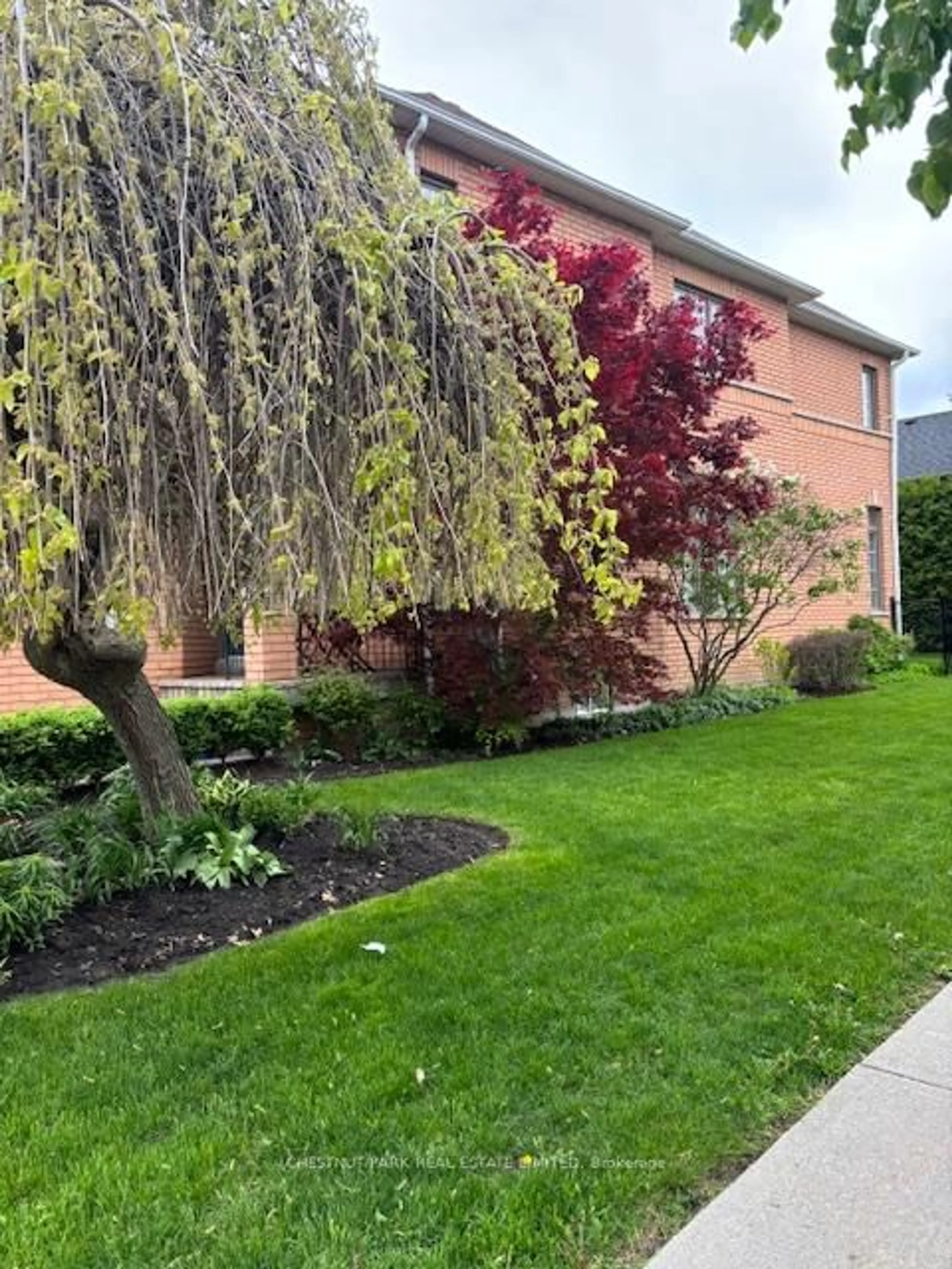 Unknown for 86 Forest Lane Dr, Vaughan Ontario L4J 3N8