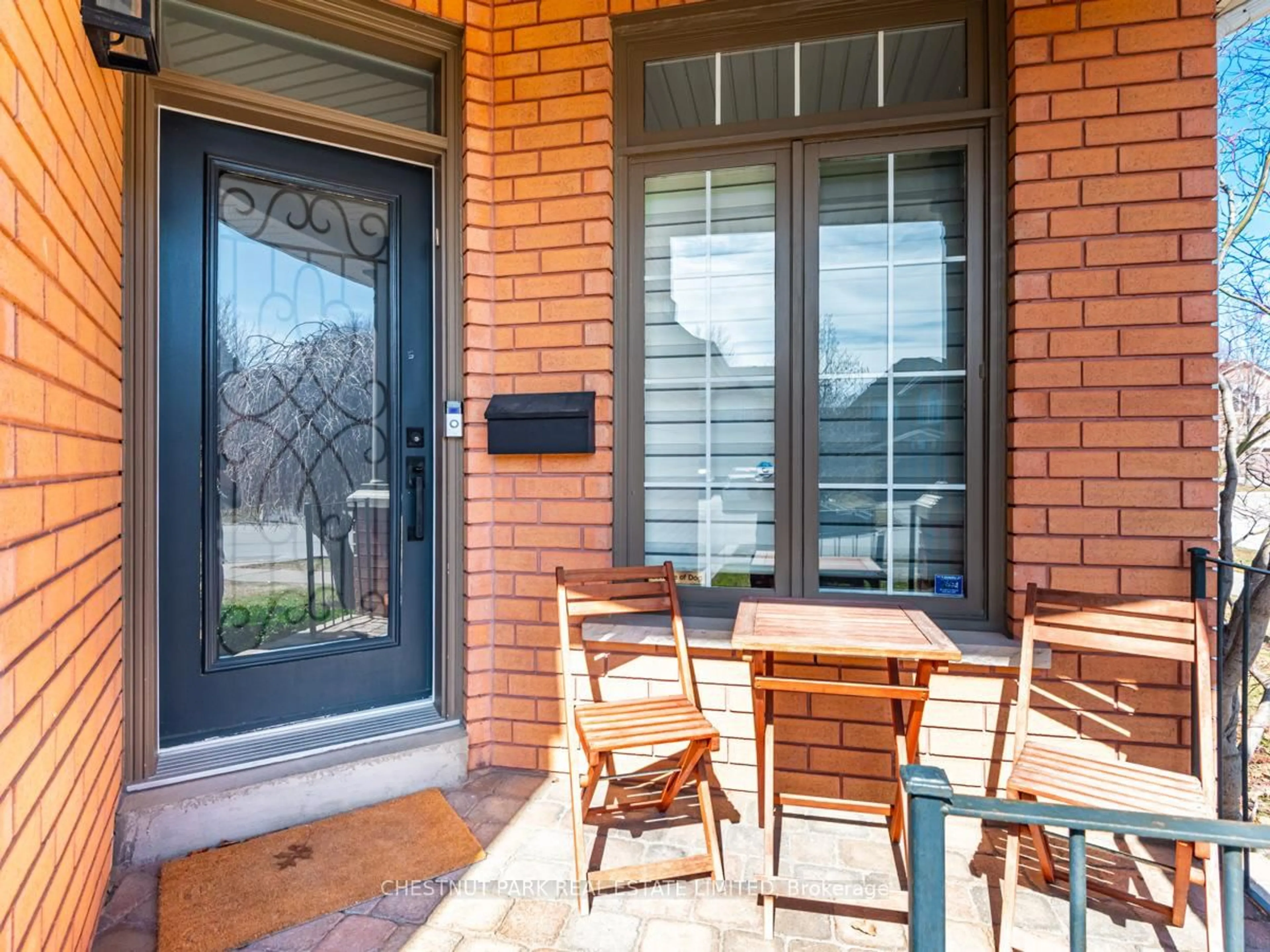 Home with brick exterior material, street for 86 Forest Lane Dr, Vaughan Ontario L4J 3N8