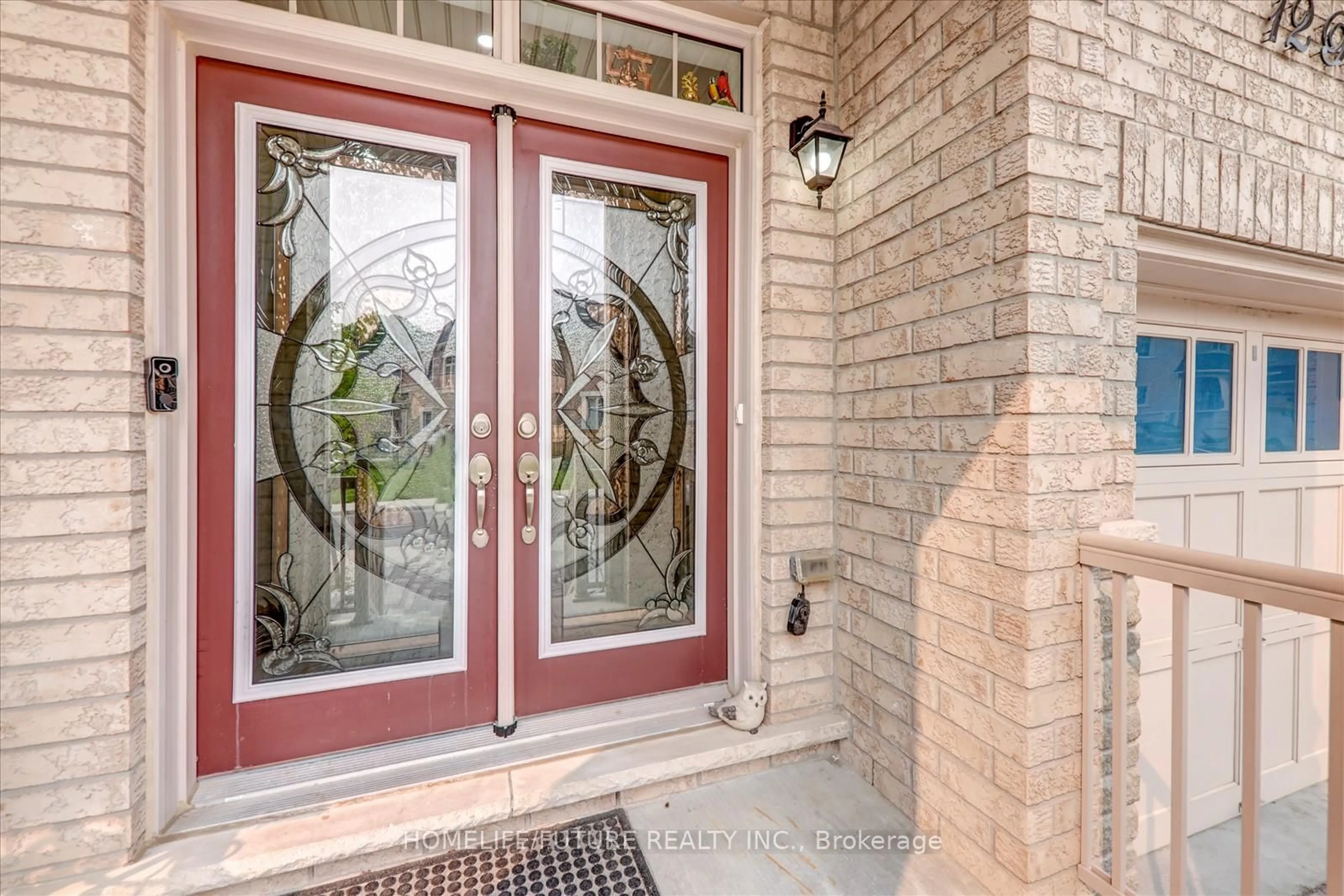Indoor entryway for 12 Ryler Way, Markham Ontario L3S 0E7
