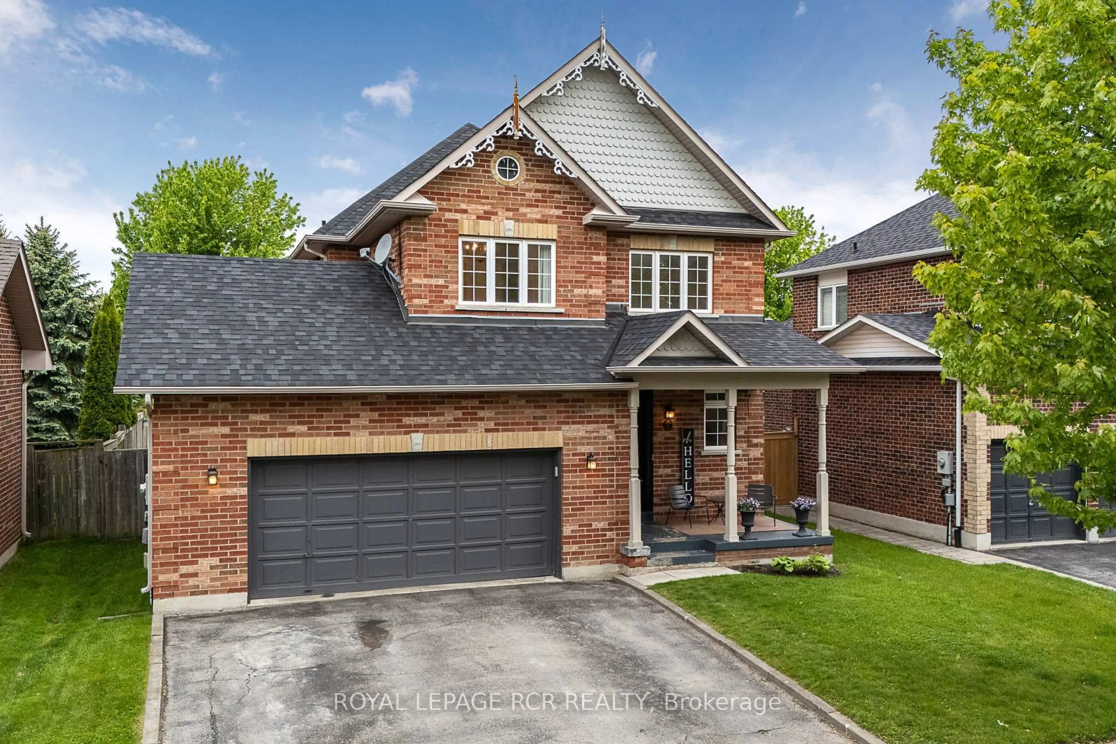 Home with brick exterior material, street for 4 Caseton Cres, Uxbridge Ontario L9P 1Z8