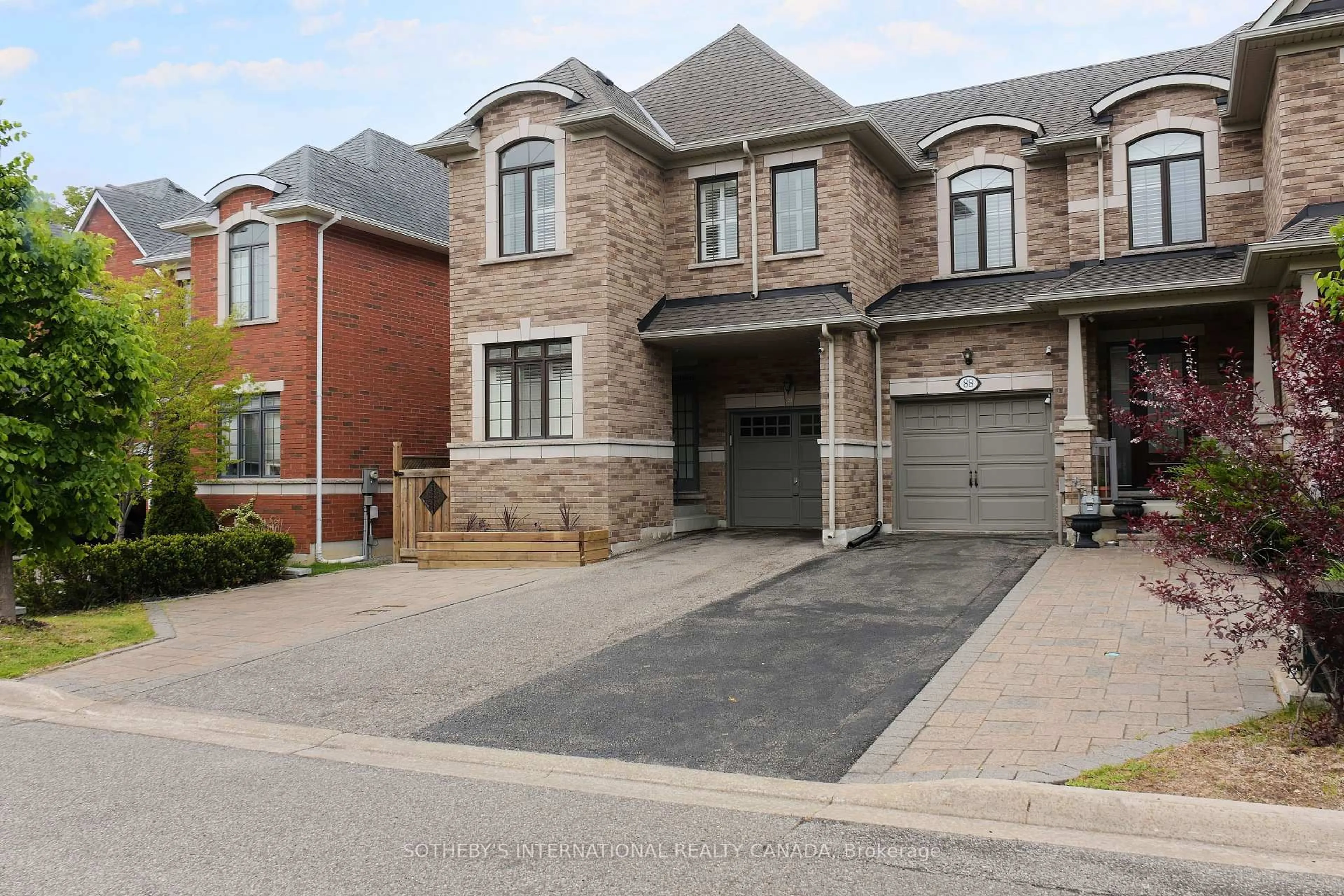 Home with brick exterior material, street for 86 Alexie Way, Vaughan Ontario L4H 3V3
