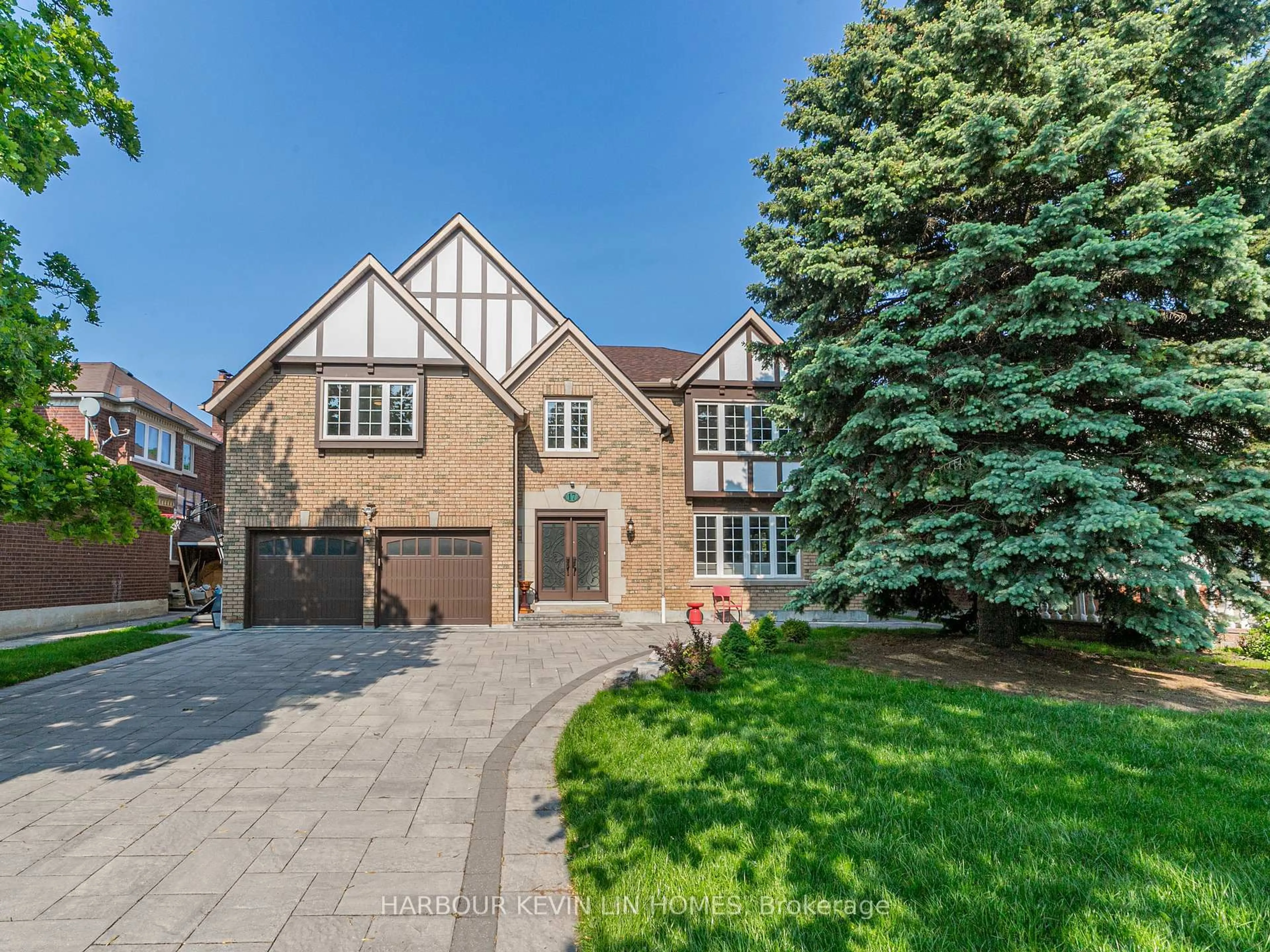 Home with brick exterior material, street for 17 Dalewood Dr, Richmond Hill Ontario L4B 3C3