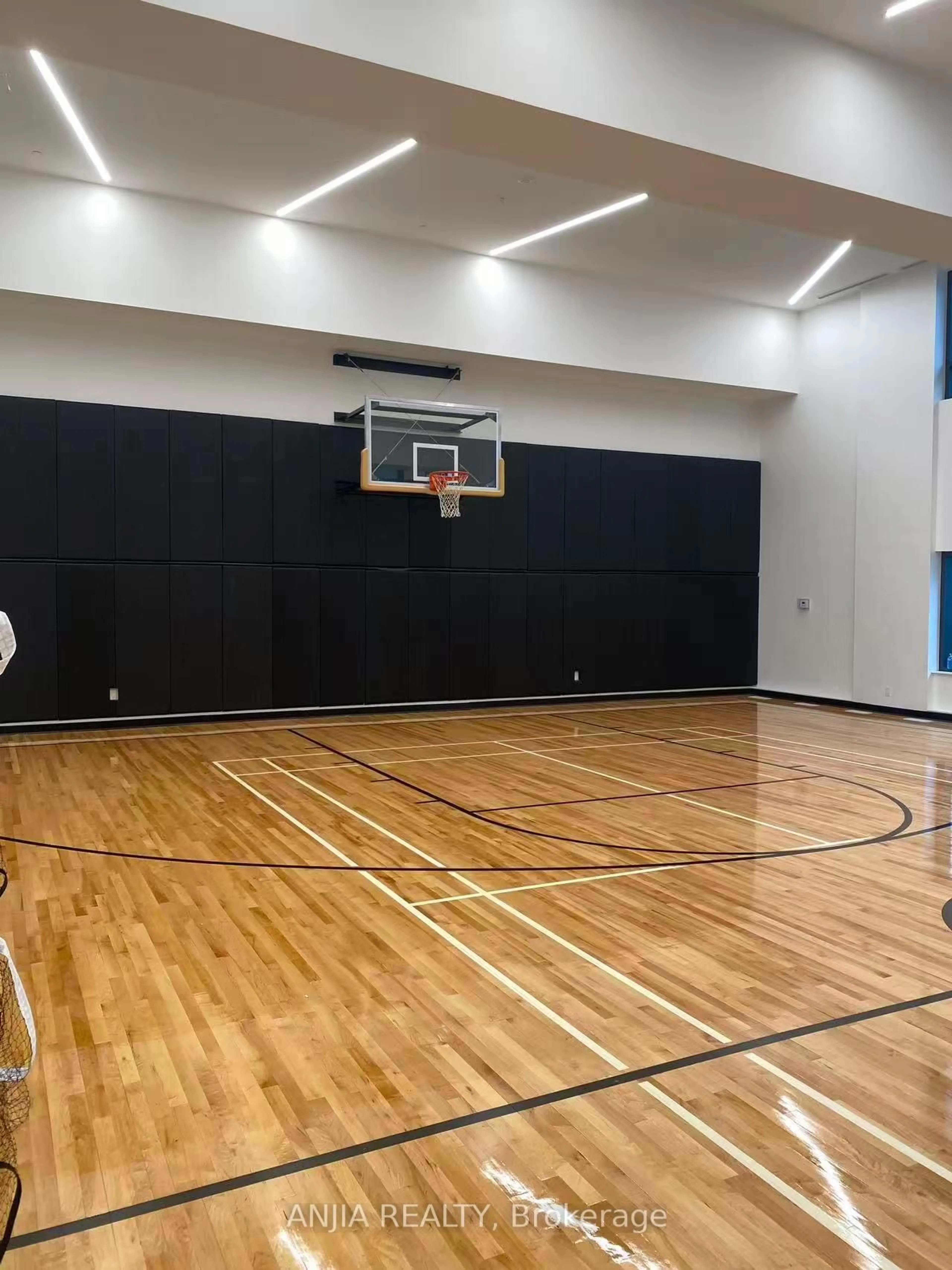Gym or fitness room for 9 Clegg Rd #822, Markham Ontario L6G 0H3