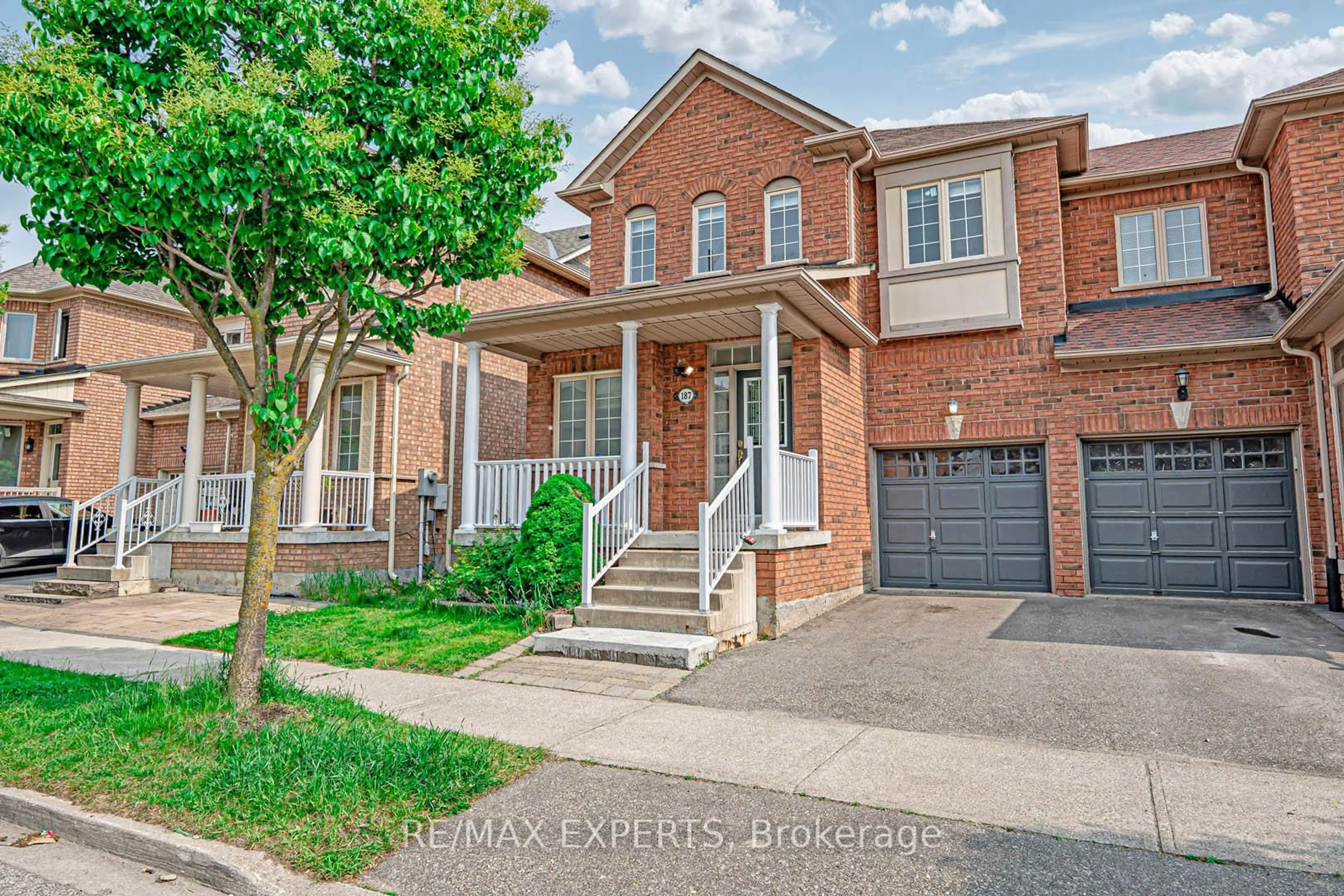 Home with brick exterior material, street for 187 Hopecrest Rd, Markham Ontario L6C 2V6