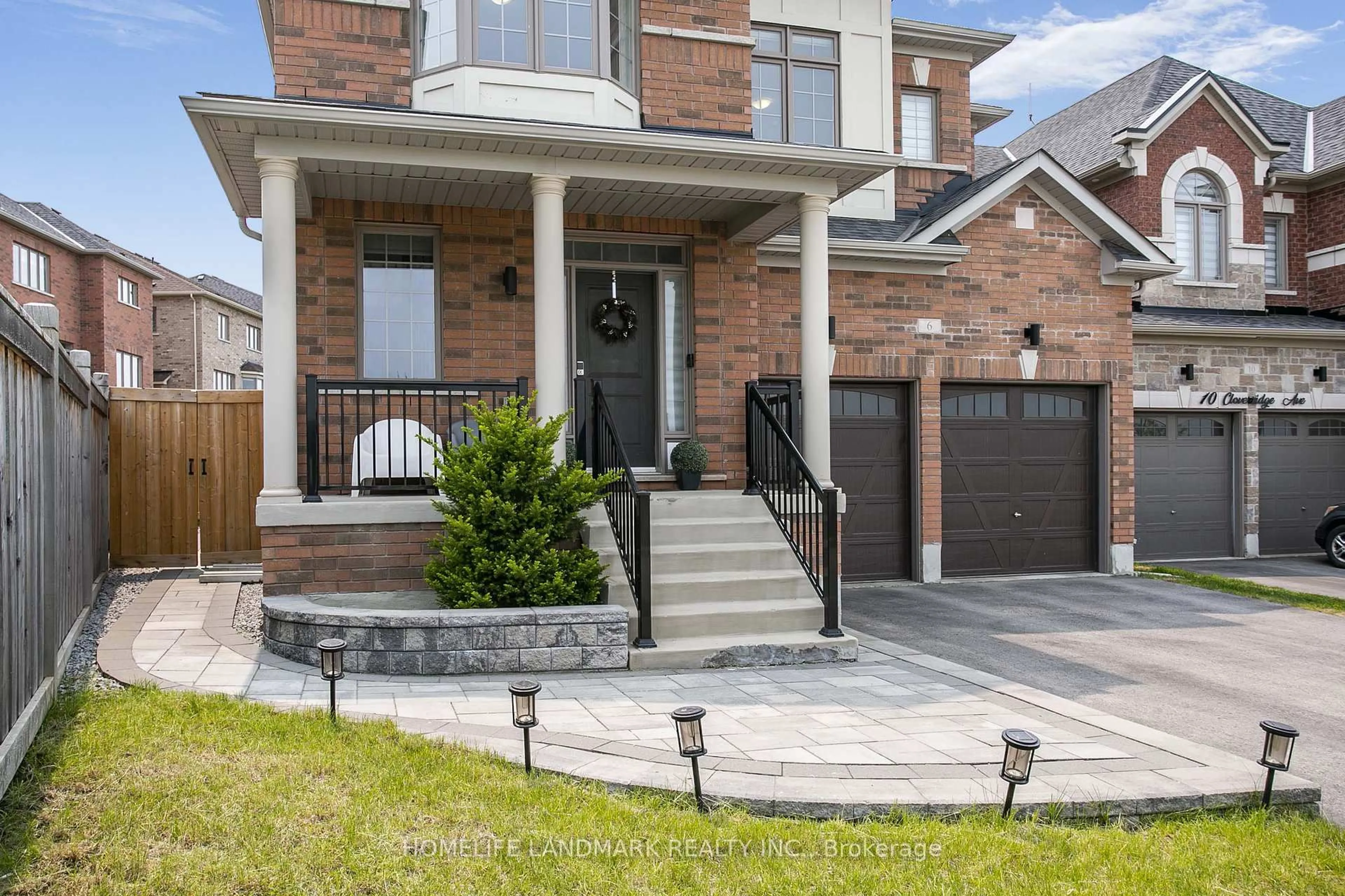 Home with brick exterior material, street for 6 Cloverridge Ave, East Gwillimbury Ontario L9N 0V3