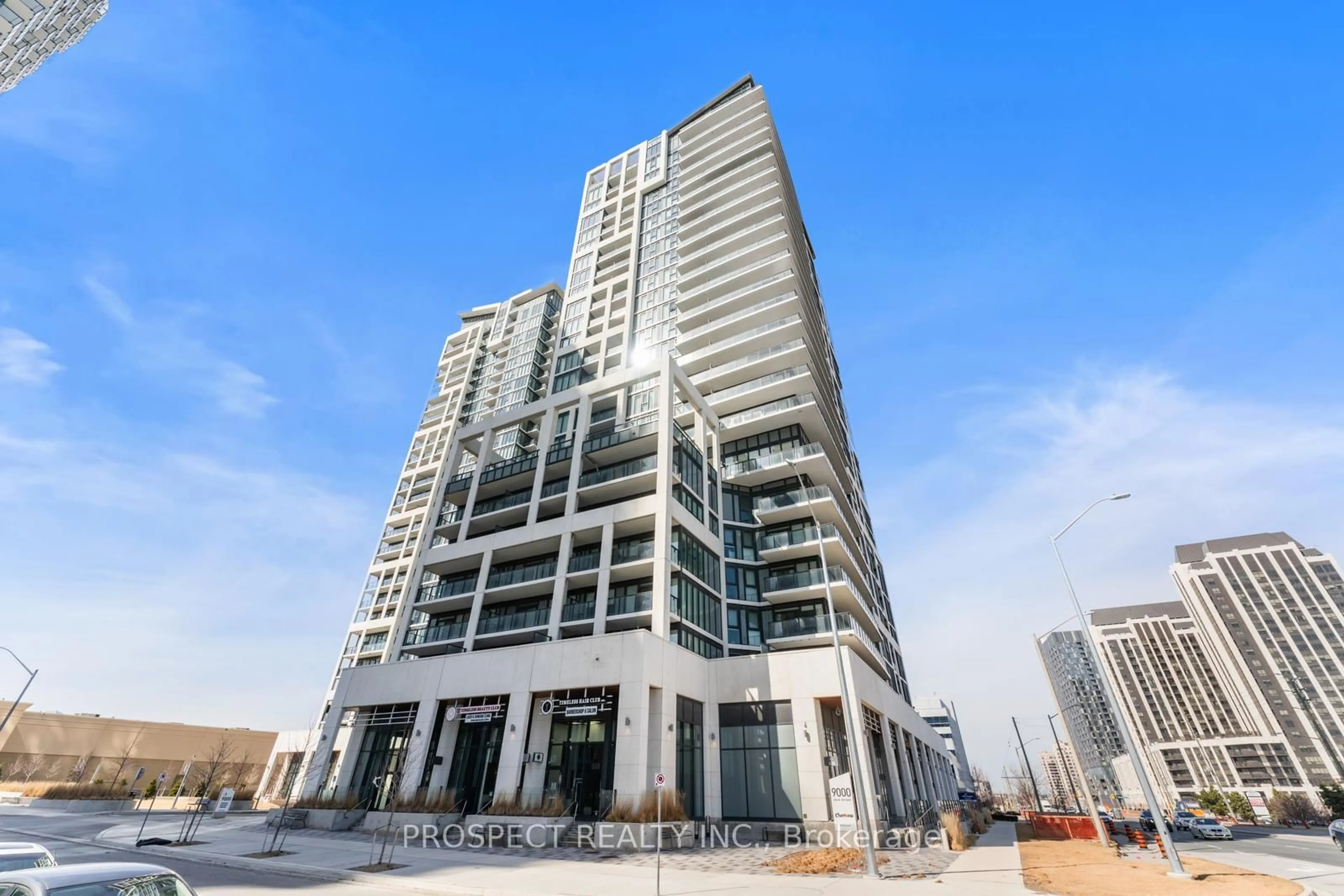 Indoor foyer for 9000 Jane St #708, Vaughan Ontario L4K 0M6
