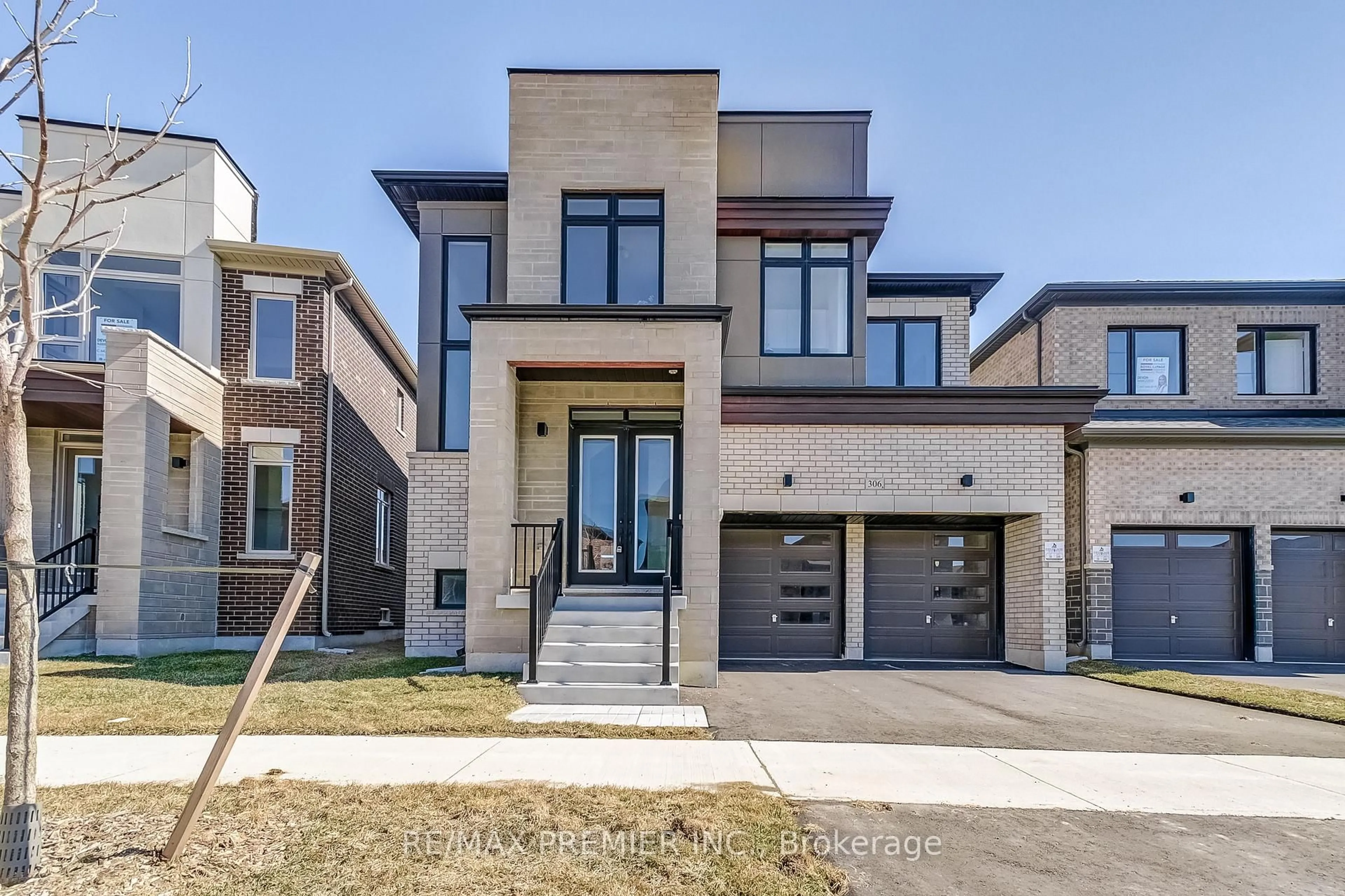 Home with brick exterior material, street for 306 Westmina Ave, Whitchurch-Stouffville Ontario L4A 5C2