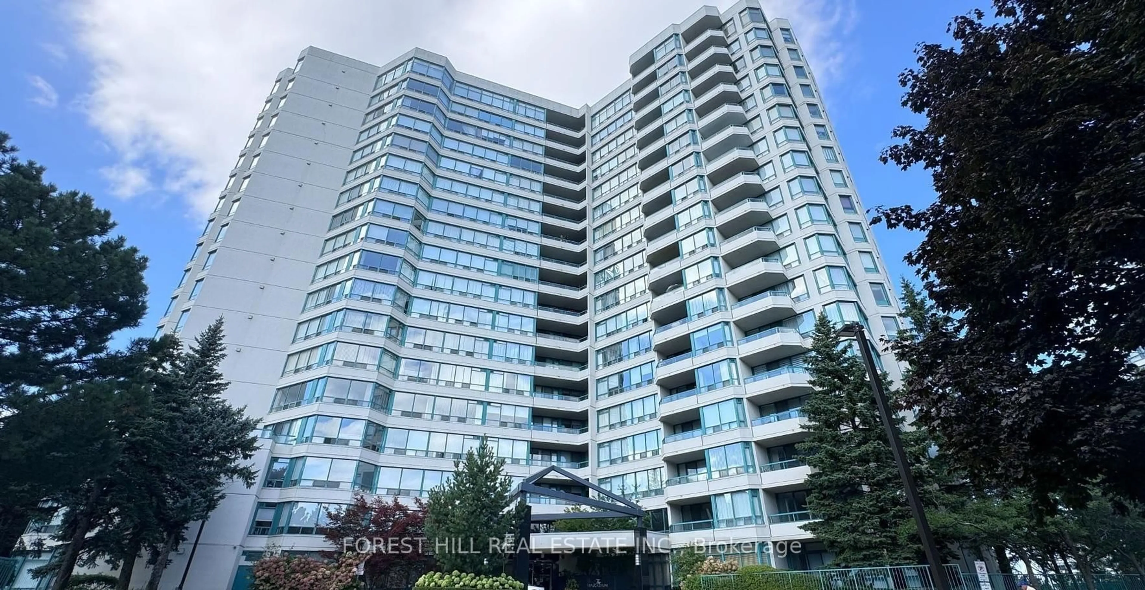 Unknown for 7250 Yonge St #Ph109, Vaughan Ontario L4J 7X1