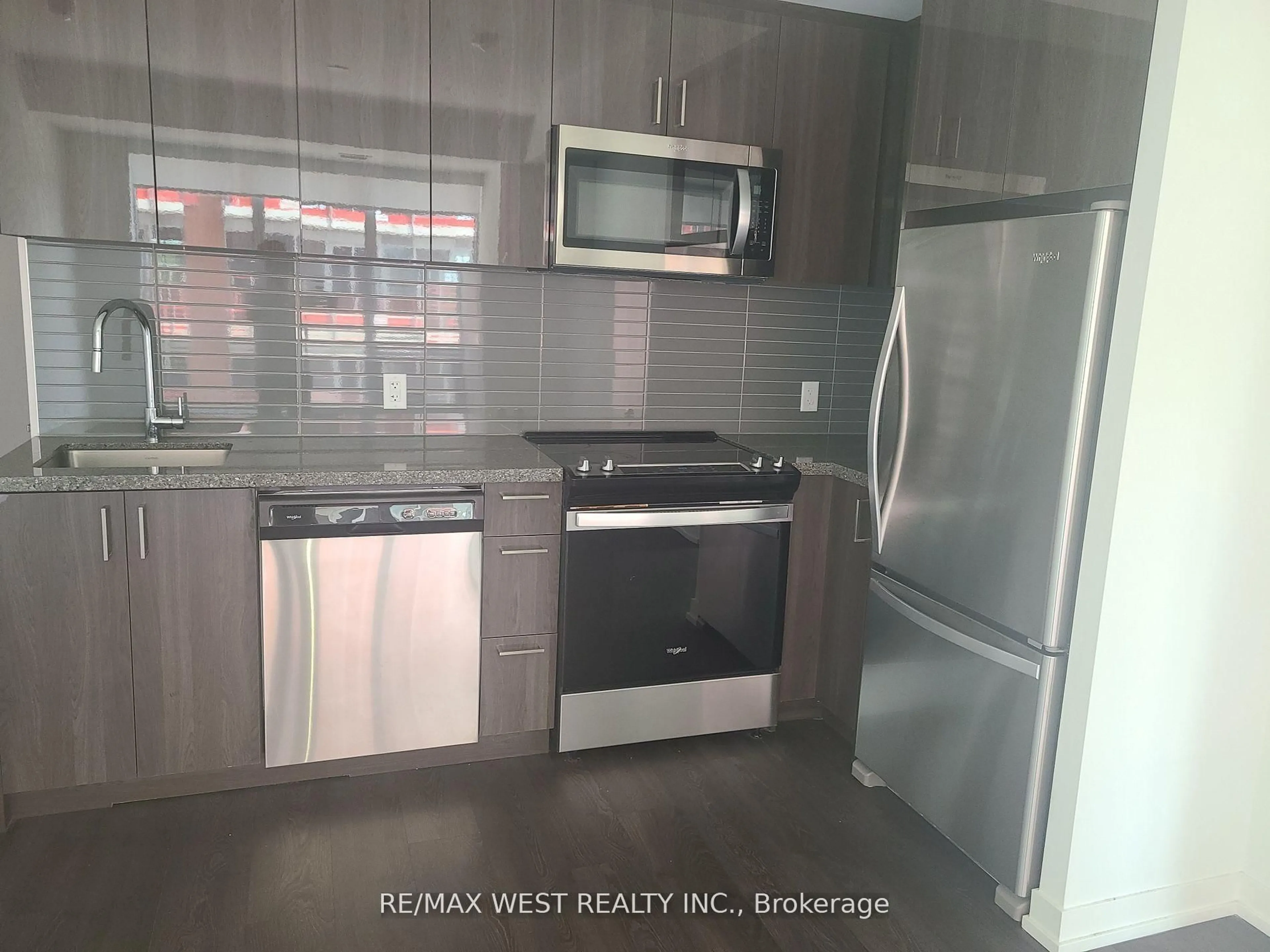 Standard kitchen, unknown for 3 Rosewater St #303W, Richmond Hill Ontario L4C 5T6