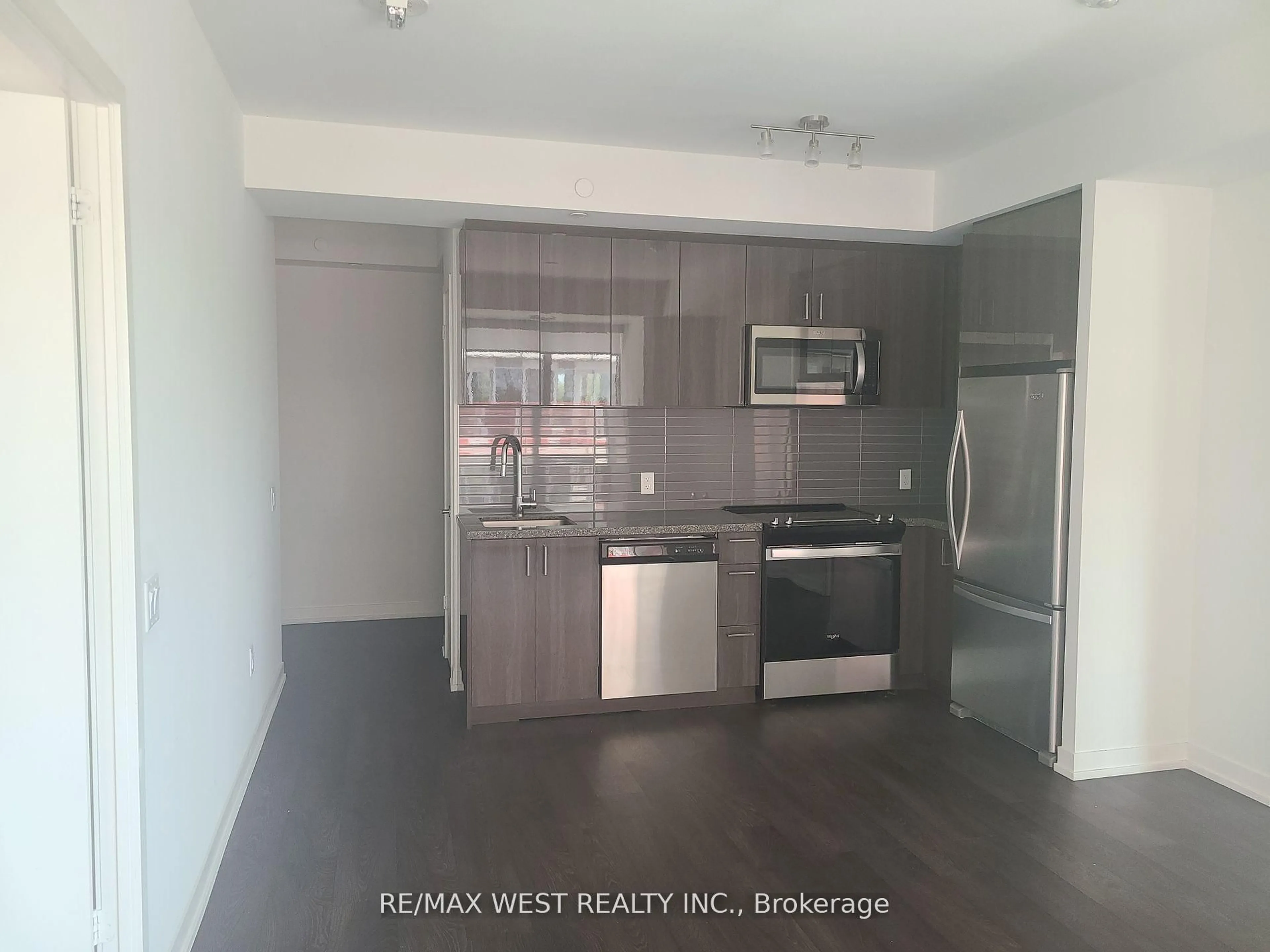 A pic of a room for 3 Rosewater St #303W, Richmond Hill Ontario L4C 5T6