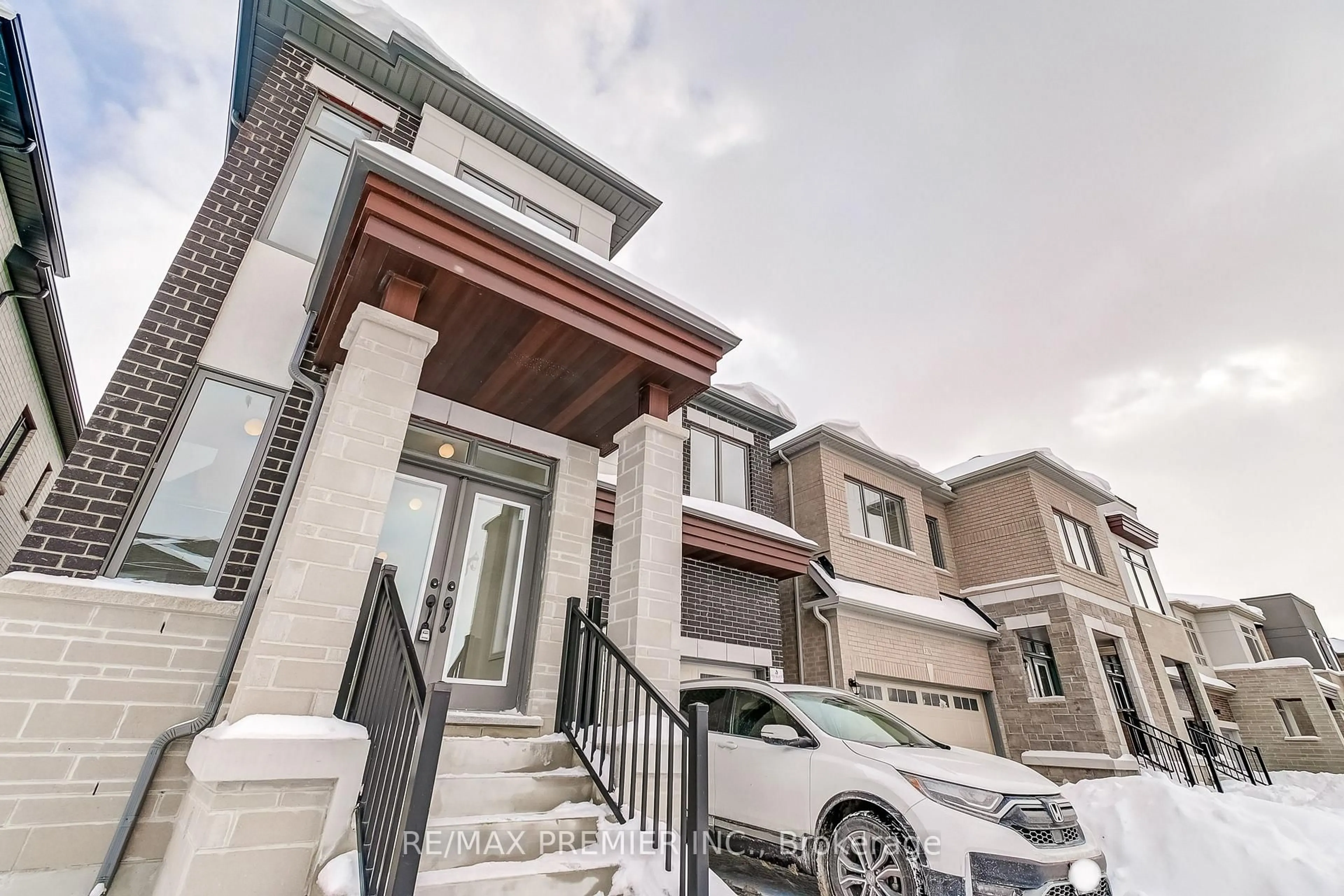 Unknown for 374 Boundary Blvd, Whitchurch-Stouffville Ontario L4A 5E2