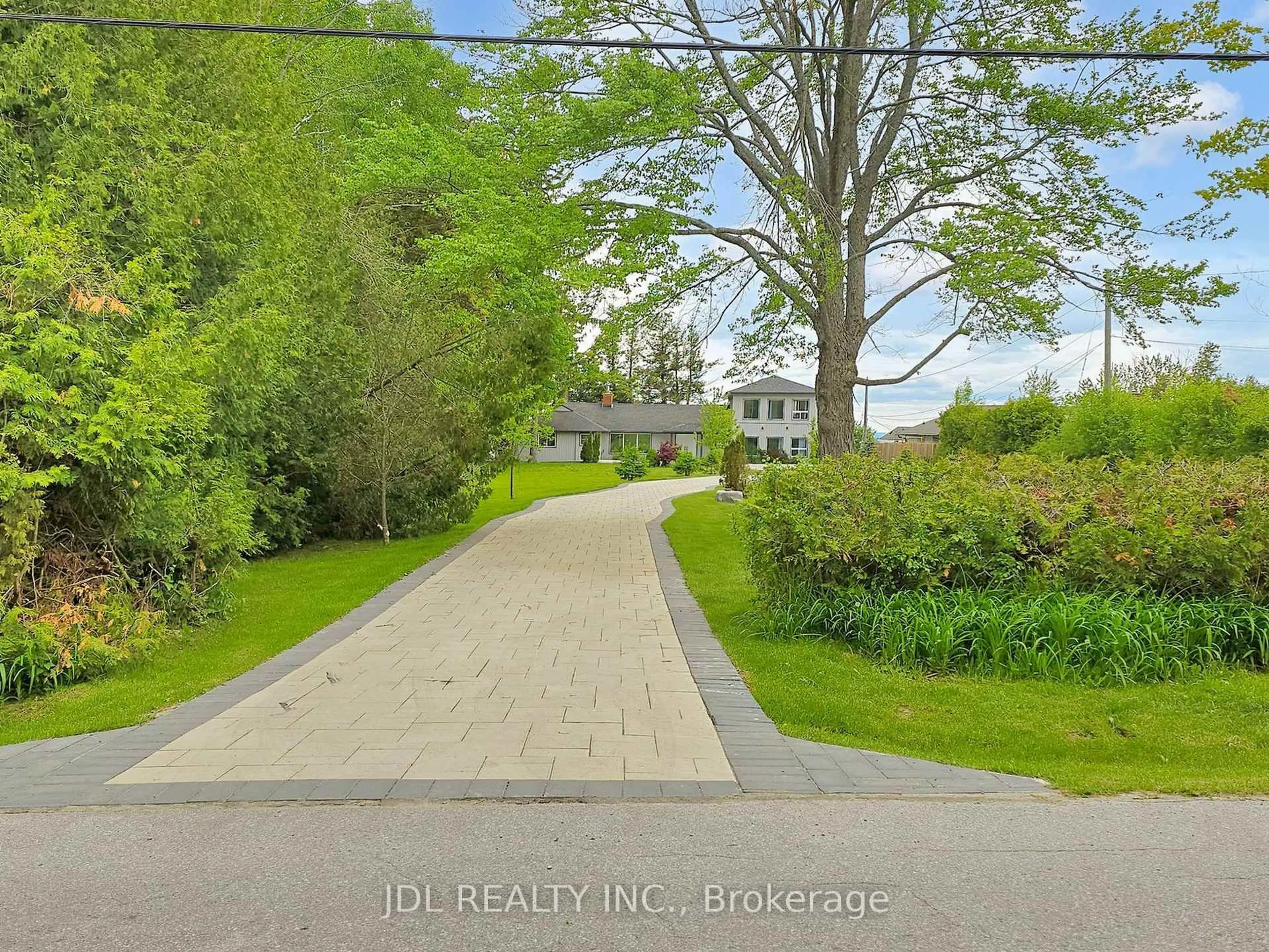 A pic from outside/outdoor area/front of a property/back of a property/a pic from drone, unknown for 25220 Maple Beach Rd, Brock Ontario L0K 1A0