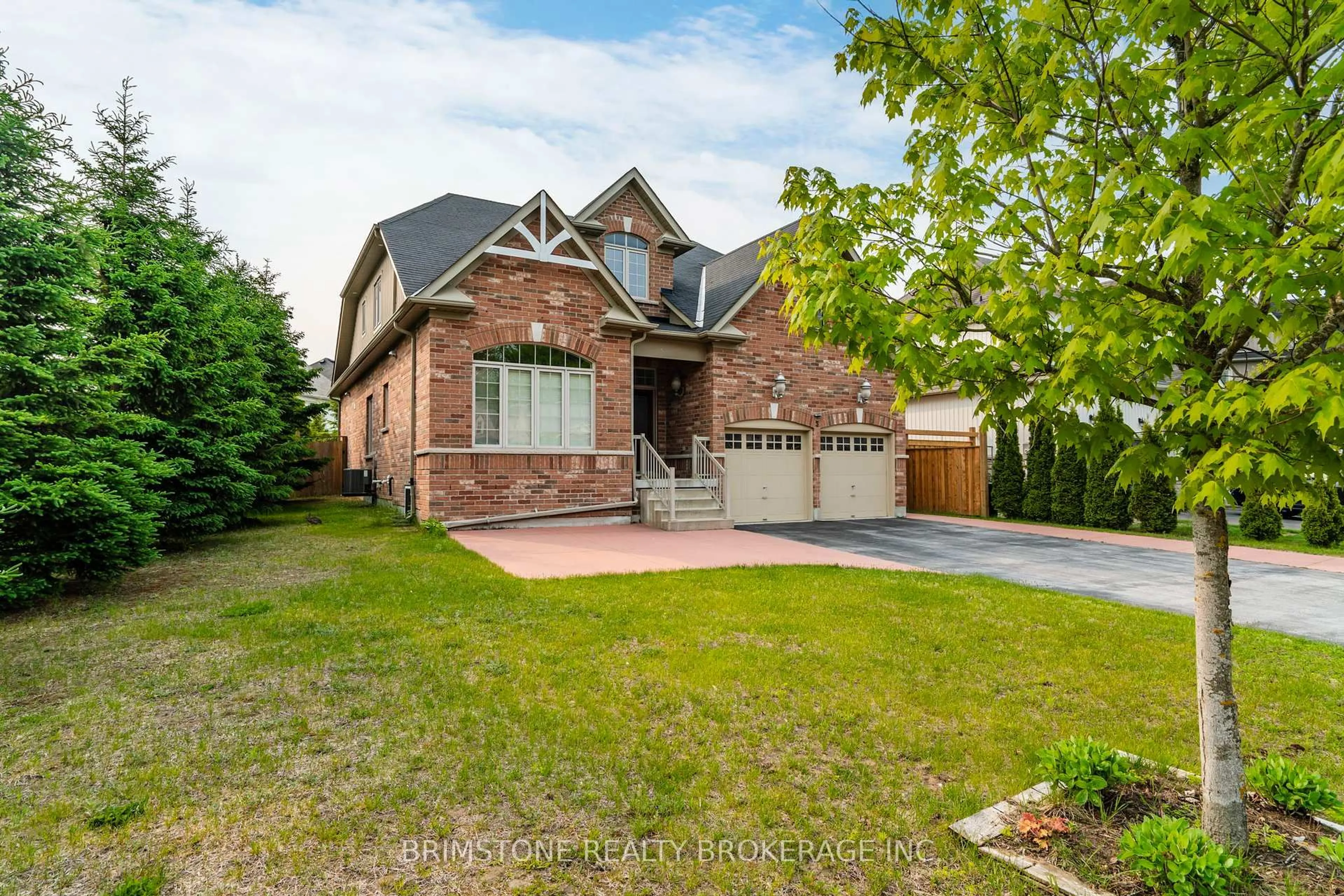 Home with brick exterior material, street for 5 Nadmarc Crt, Essa Ontario L0M 1B4