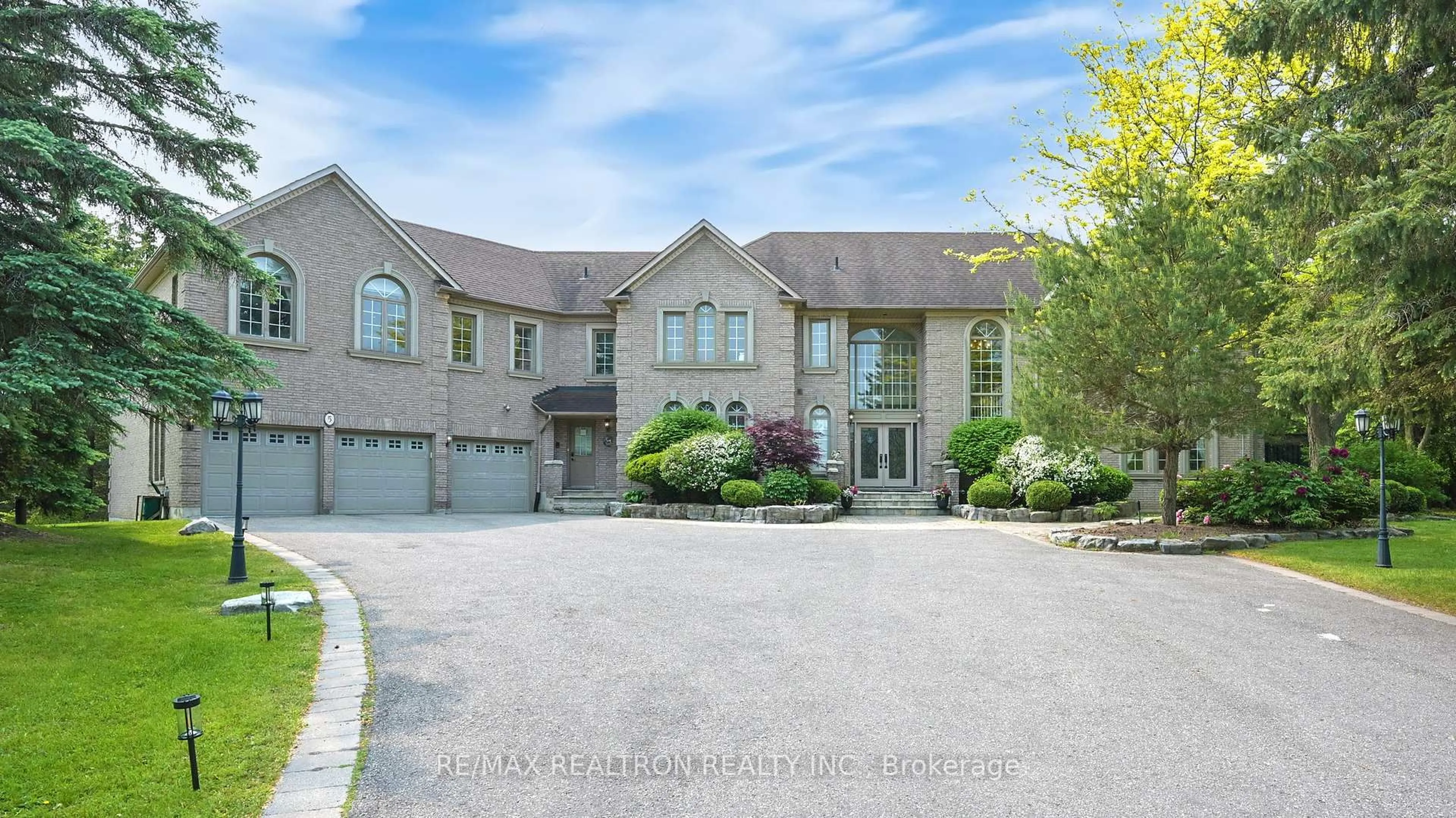 Unknown for 5 Summit Trail Dr, Richmond Hill Ontario L4E 3S7