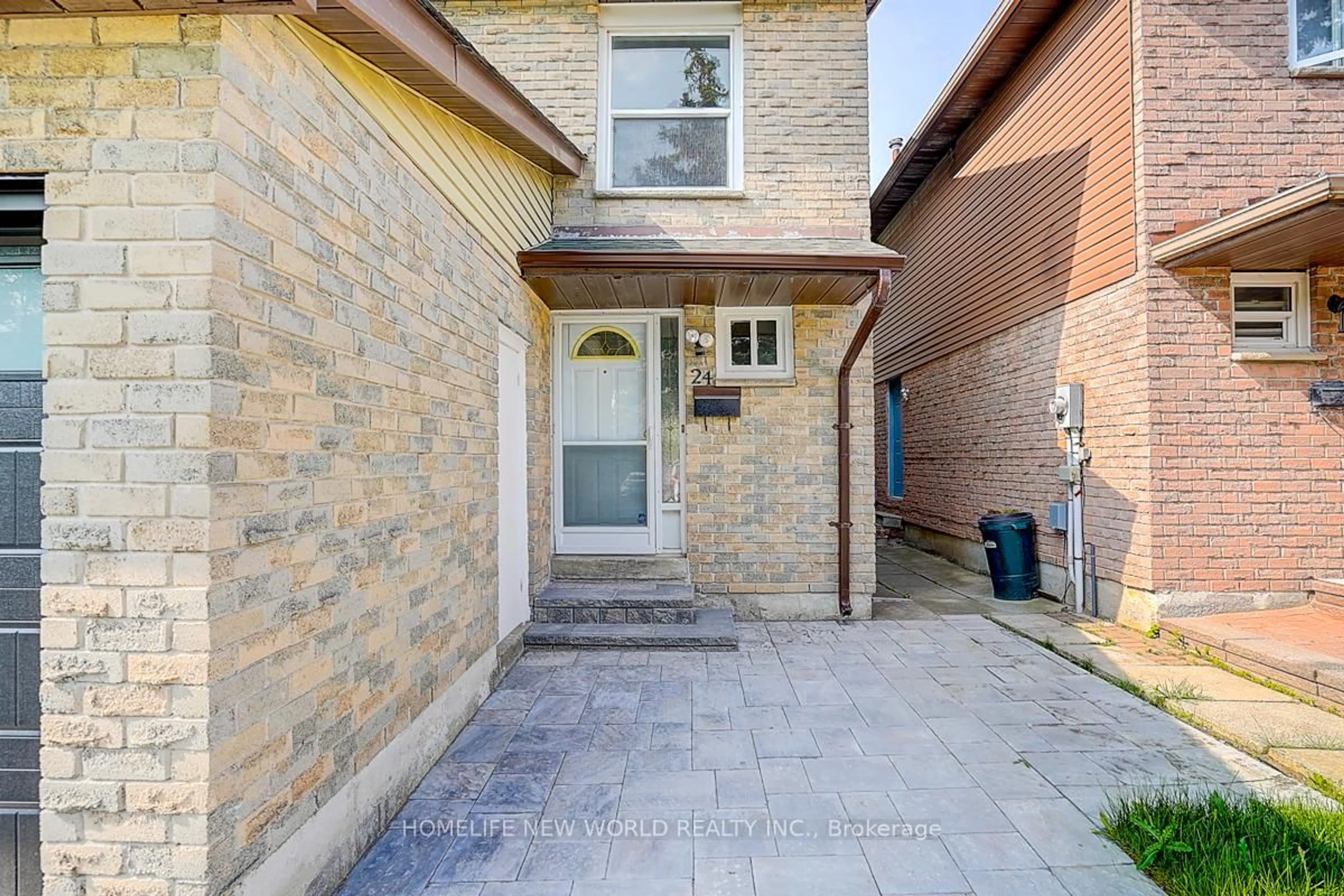 Home with brick exterior material, street for 24 Barrington Cres, Markham Ontario L3R 3H3