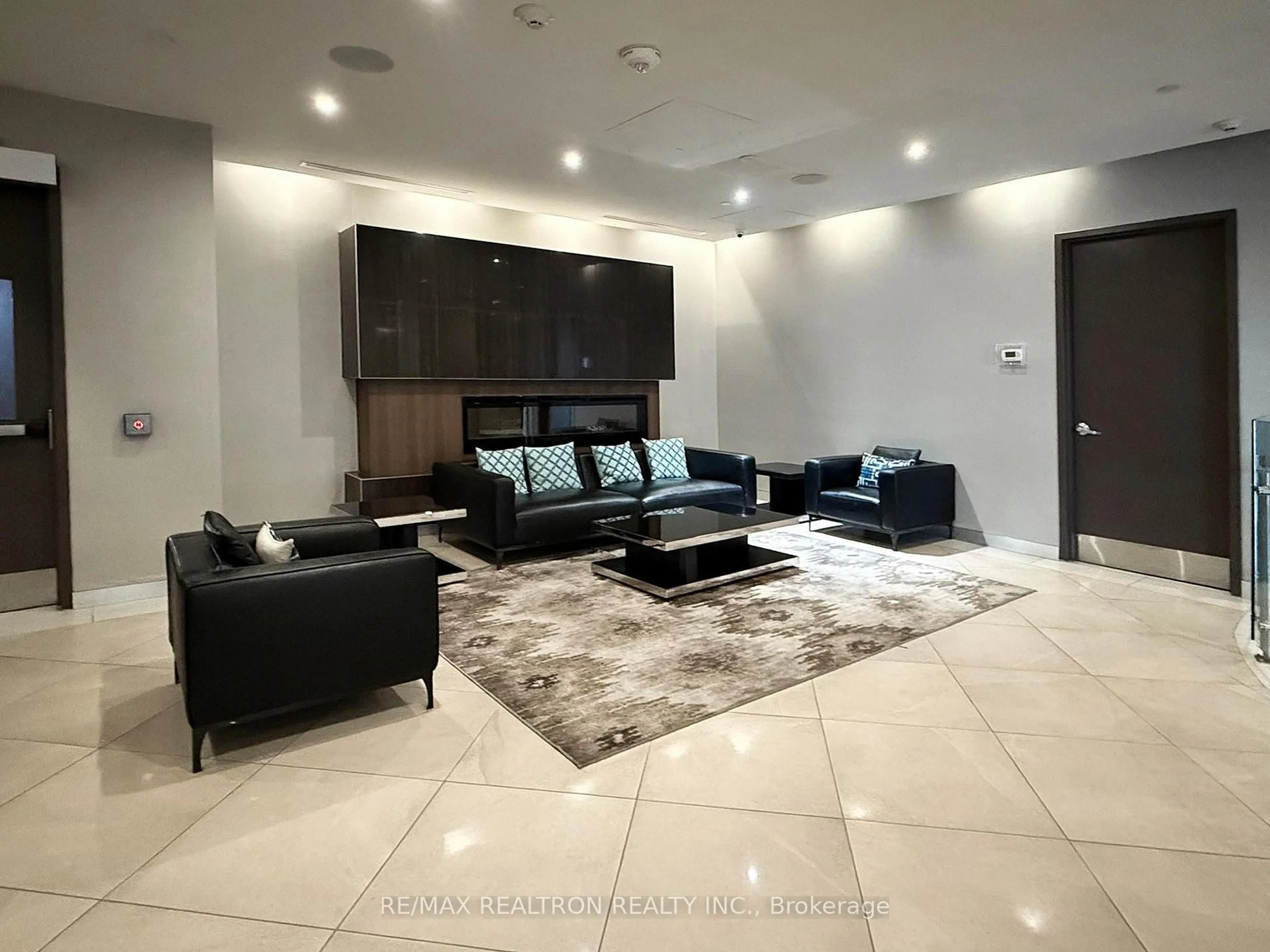 Living room with furniture, unknown for 8323 Kennedy Rd #522, Markham Ontario L3R 5W7