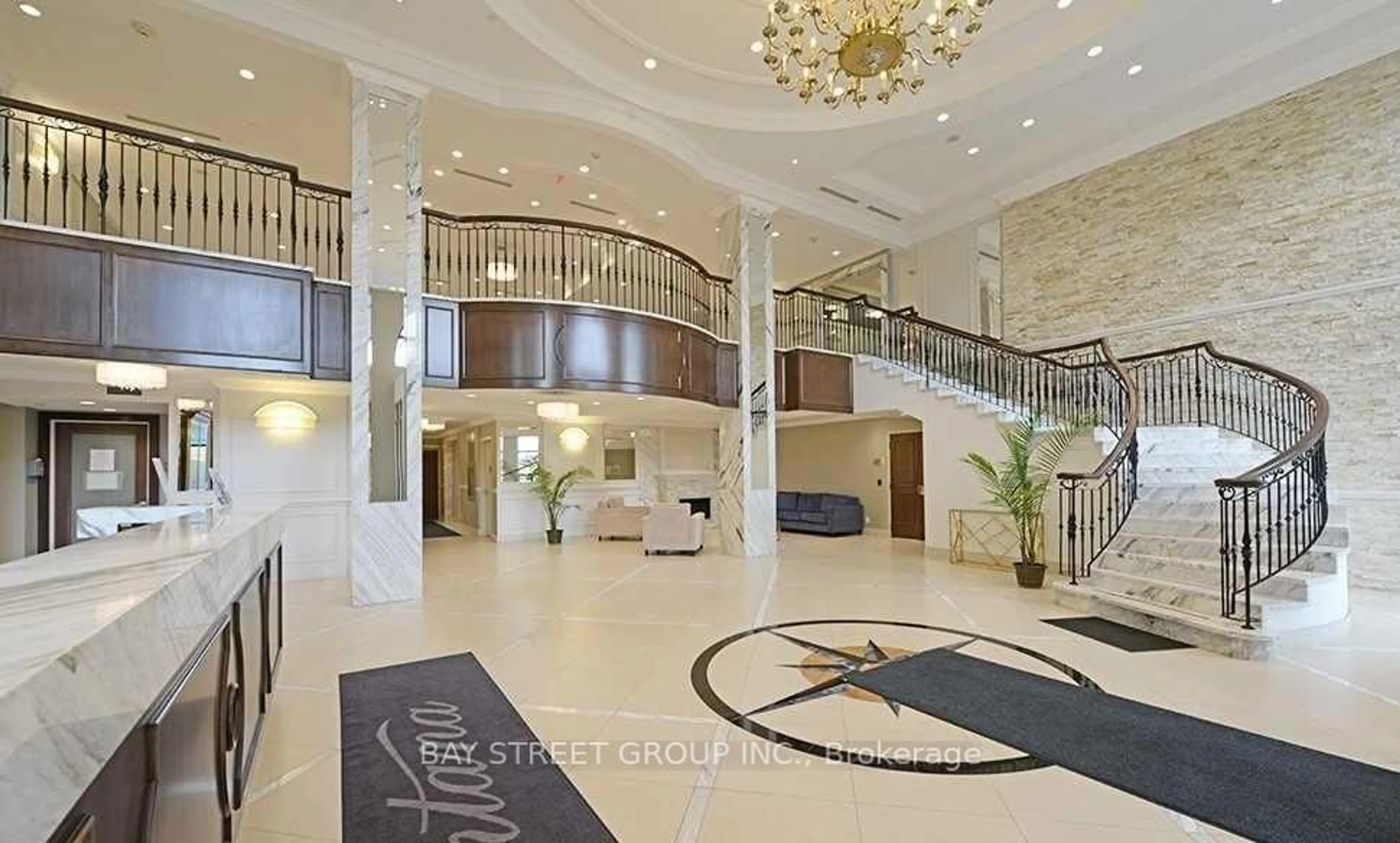 Indoor foyer for 99 South Town Centre Blvd #ph1215, Markham Ontario L6G 0E9