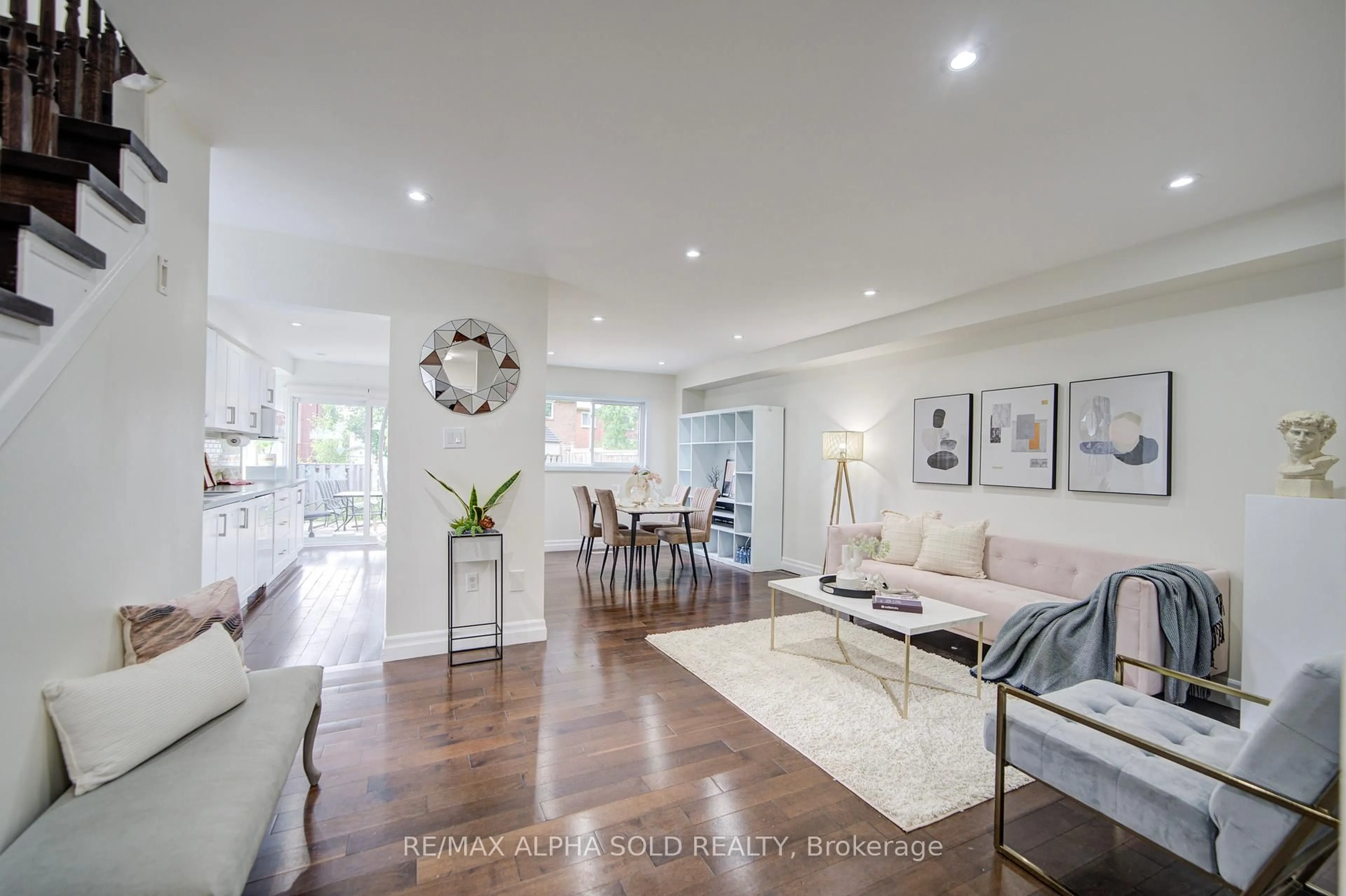 Living room with furniture, unknown for 14 Miley Dr, Markham Ontario L3R 4V3