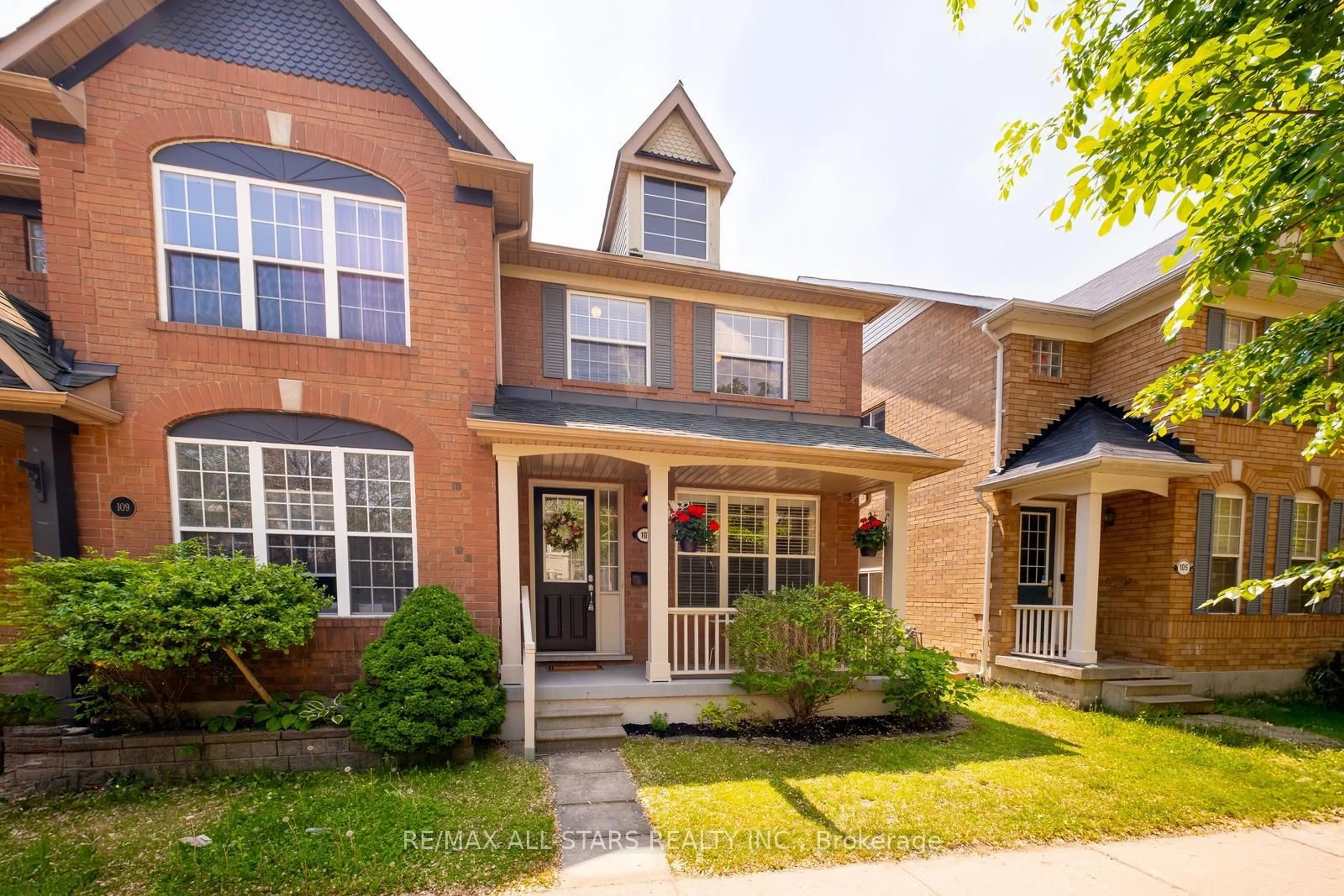 Home with brick exterior material, street for 107 White's Hill Ave, Markham Ontario L6B 1C2