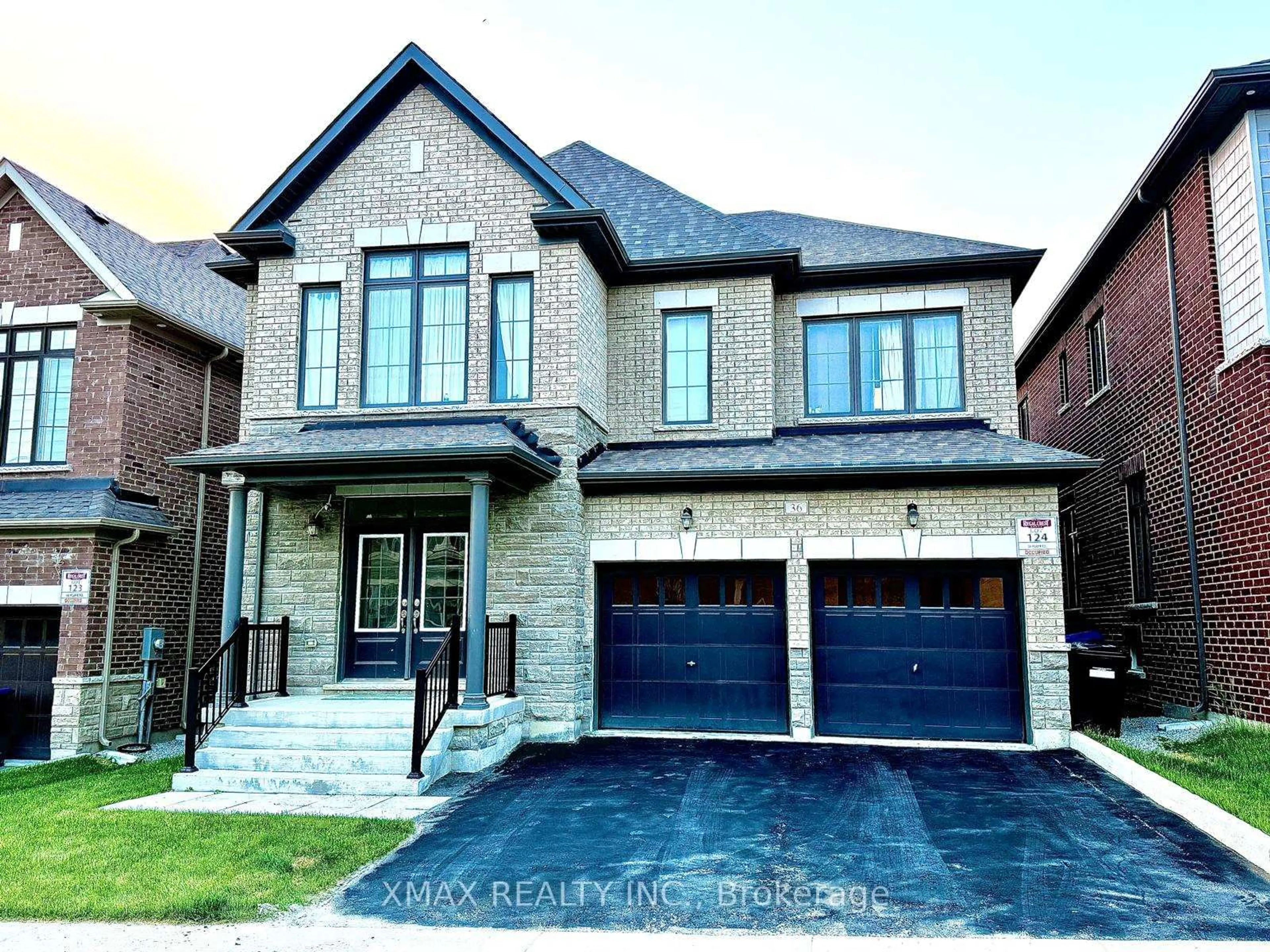 Home with brick exterior material, street for 36 Plank Rd, Bradford West Gwillimbury Ontario L0G 1B0