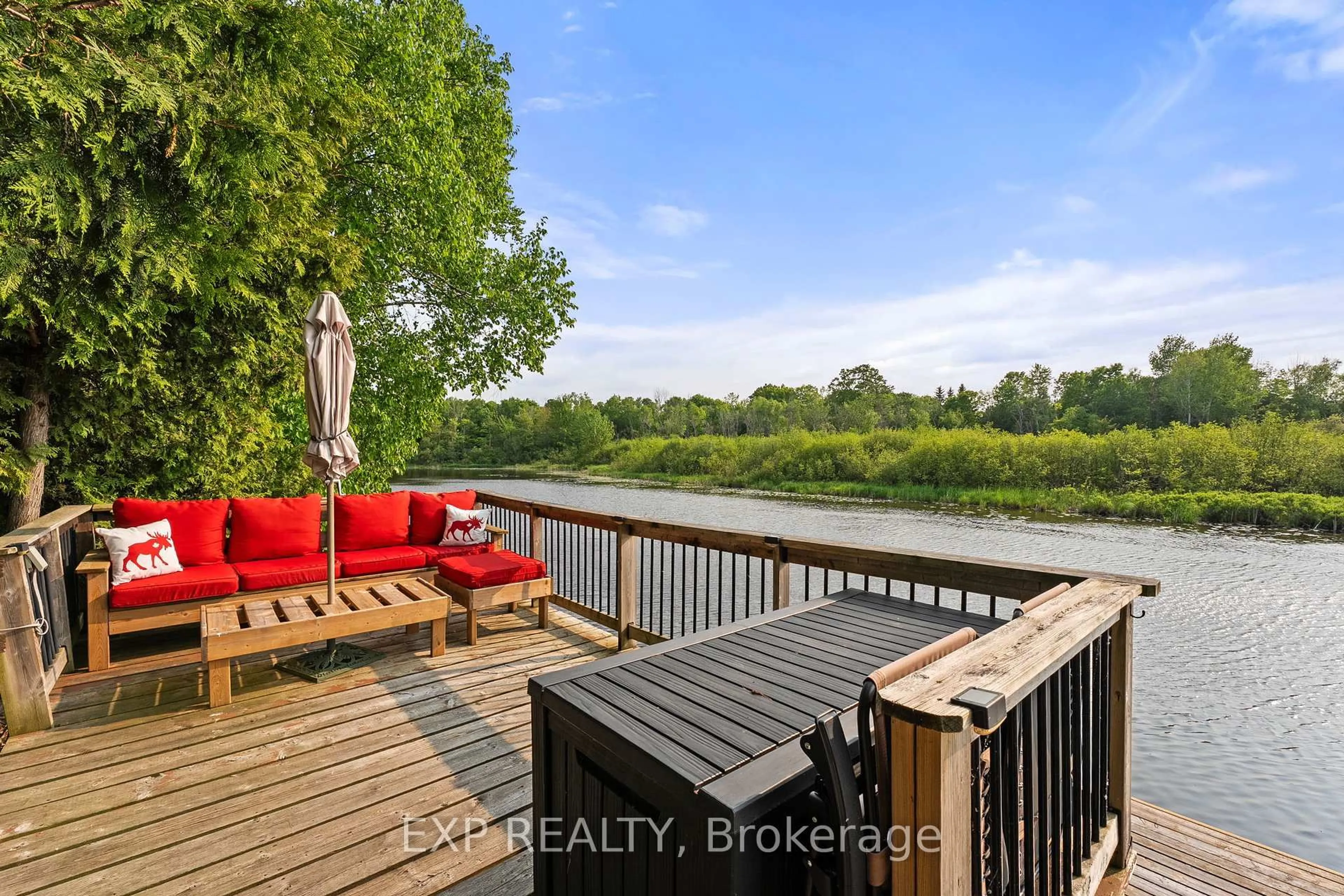 A pic from outside/outdoor area/front of a property/back of a property/a pic from drone, water/lake/river/ocean view for 2 Birch Knoll Rd, Georgina Ontario L0E 1R0