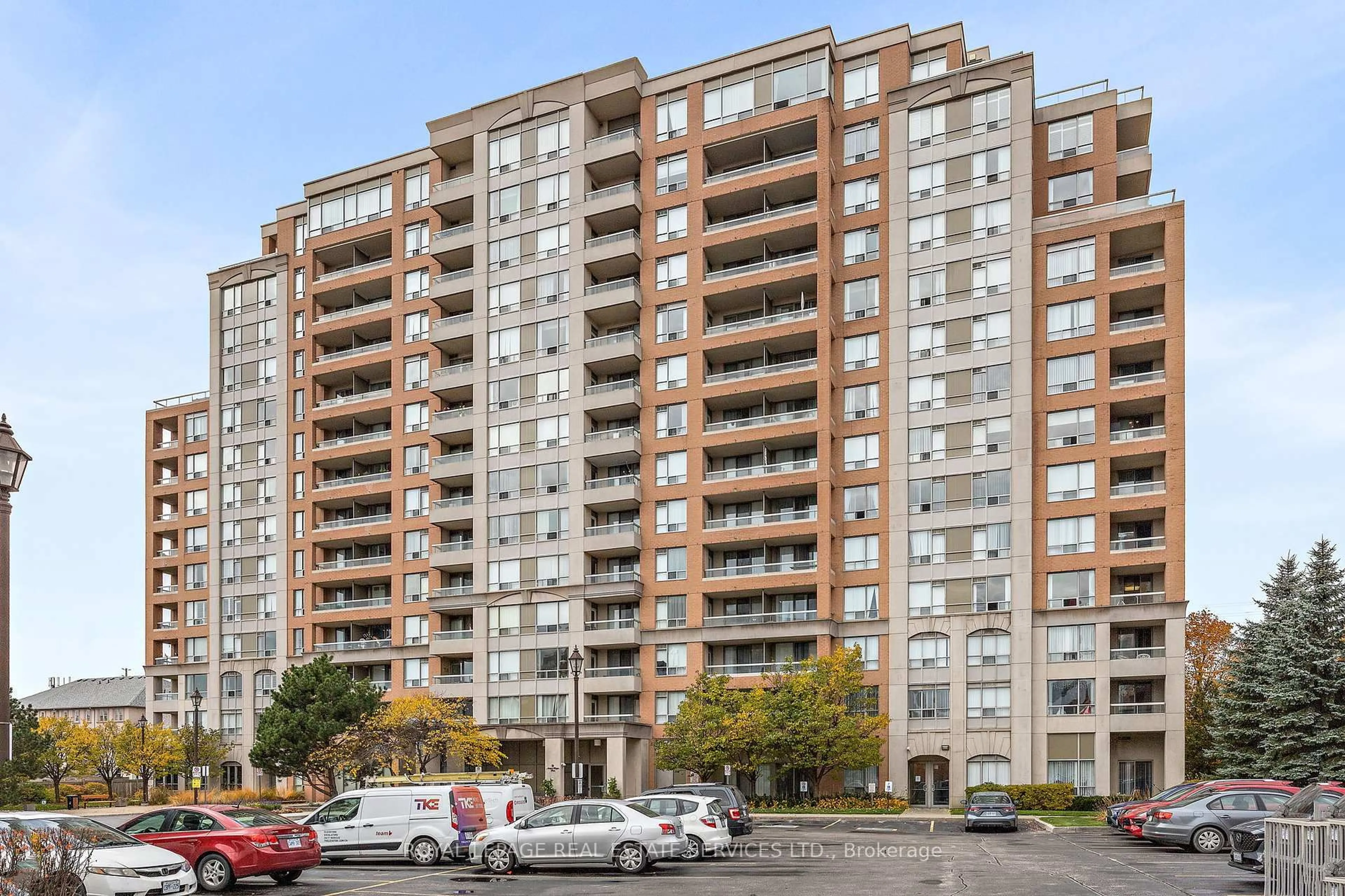 Unknown for 9 Northern Heights Dr #101, Richmond Hill Ontario L4B 4M5