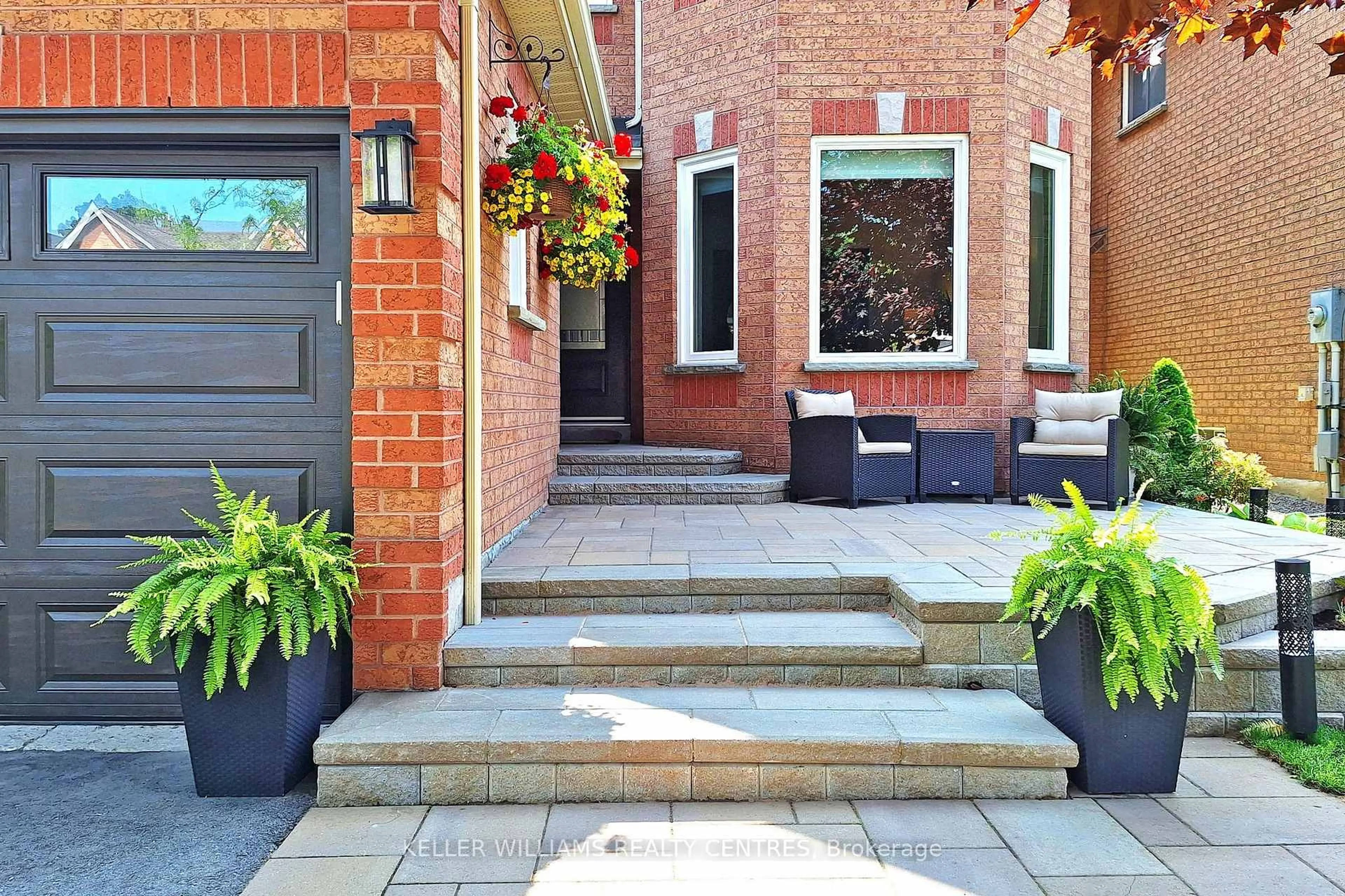 Unknown for 179 Covent Cres, Aurora Ontario L4G 6P9