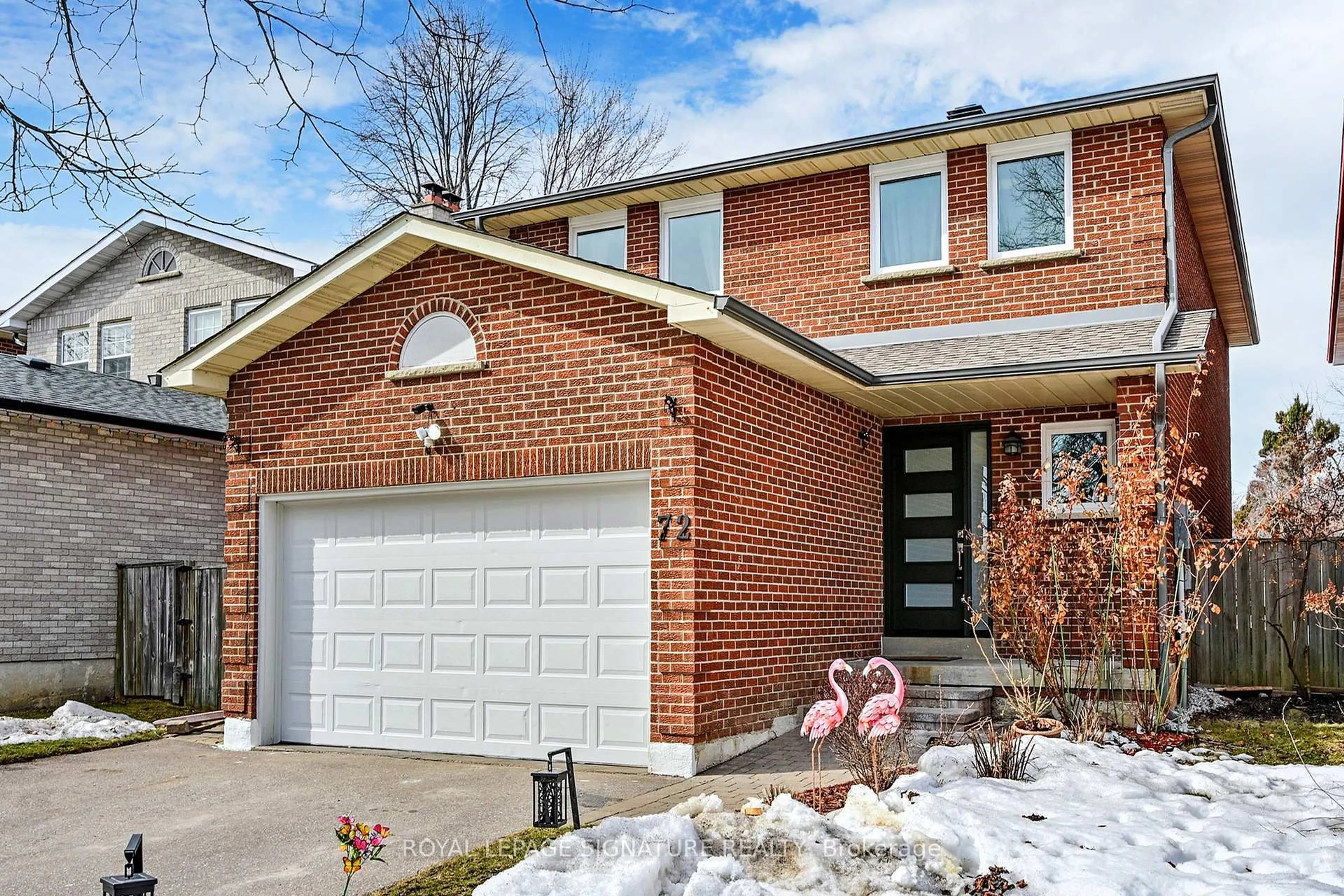 Home with brick exterior material, street for 72 Graham Cres, Markham Ontario L3P 4M1