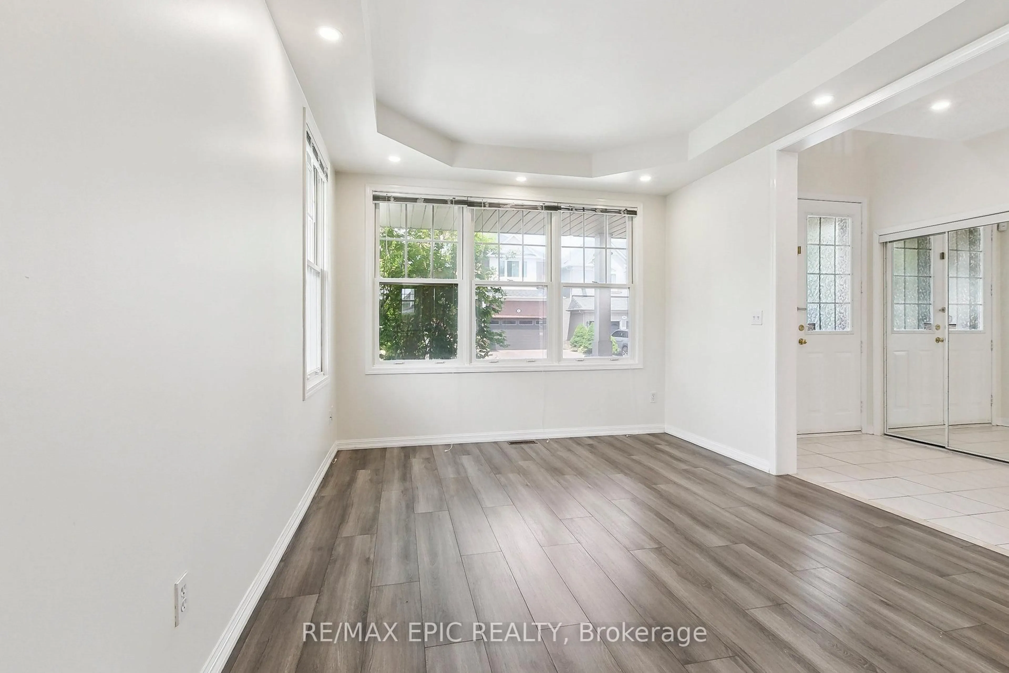A pic of a room for 85 Majestic Dr, Markham Ontario L6C 2G8