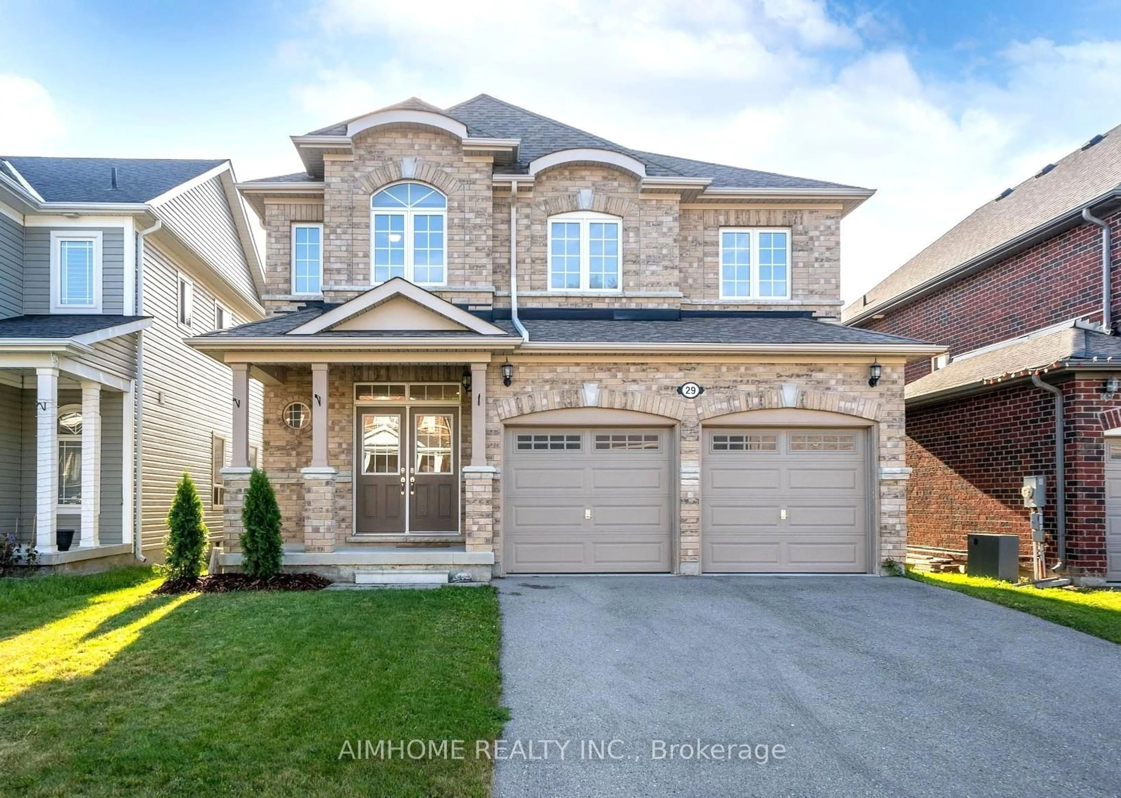 Home with brick exterior material, street for 29 Bamburg St, Georgina Ontario L0E 1R0