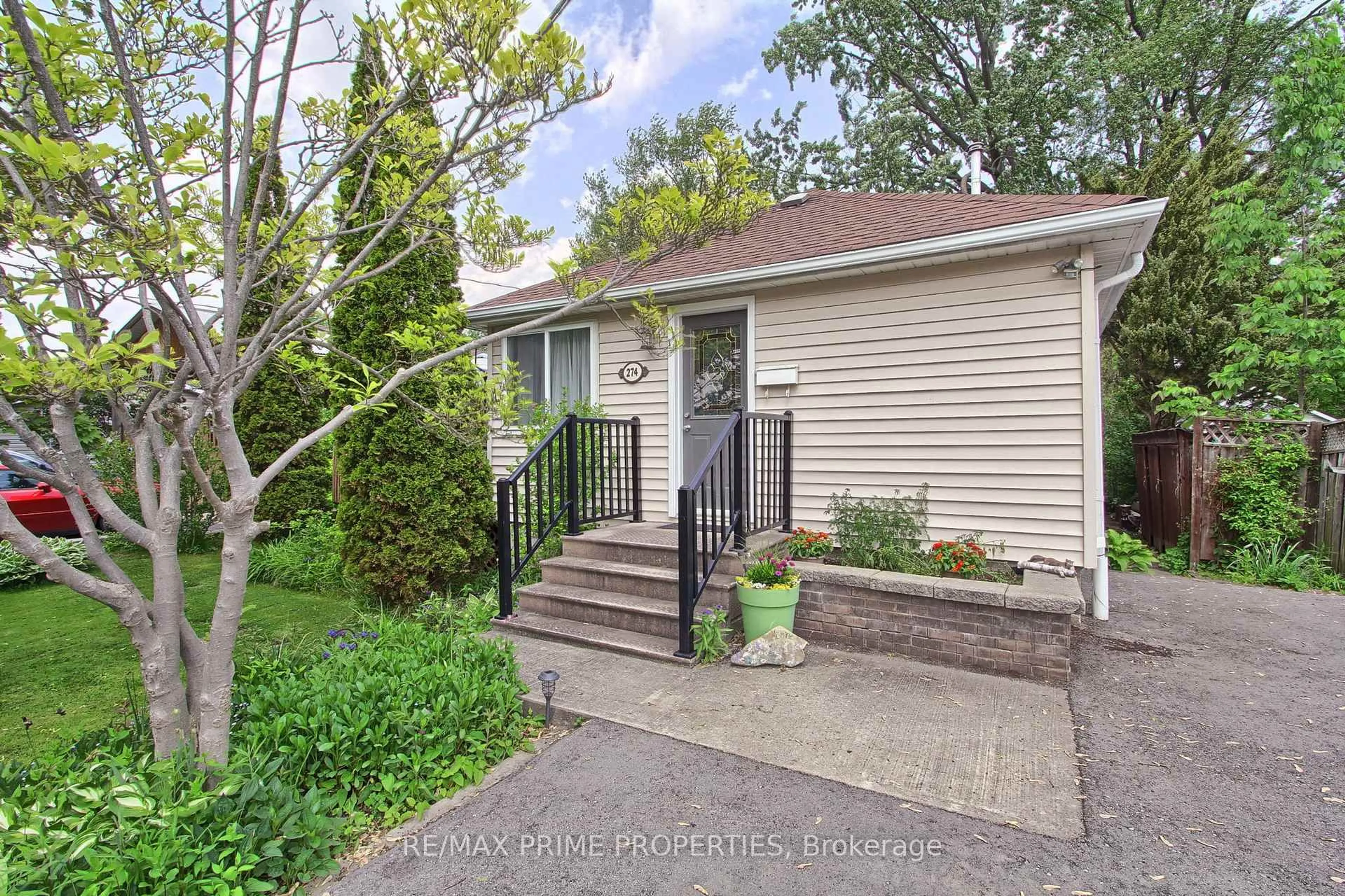 Unknown for 274 Parkway Ave, Georgina Ontario L4P 2V9