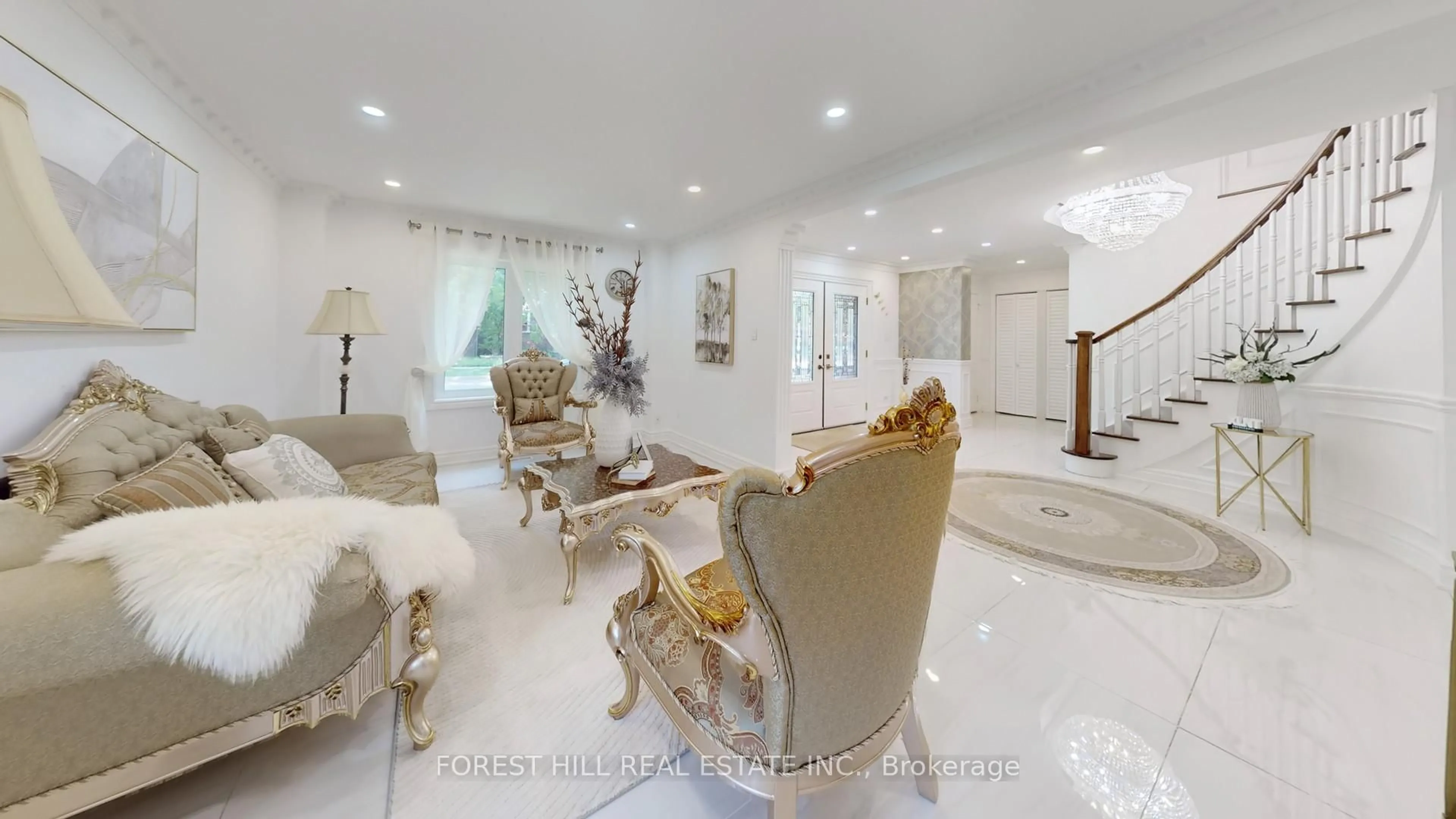 Living room with furniture, ceramic/tile floor for 133 Arten Ave, Richmond Hill Ontario L4C 9Y3