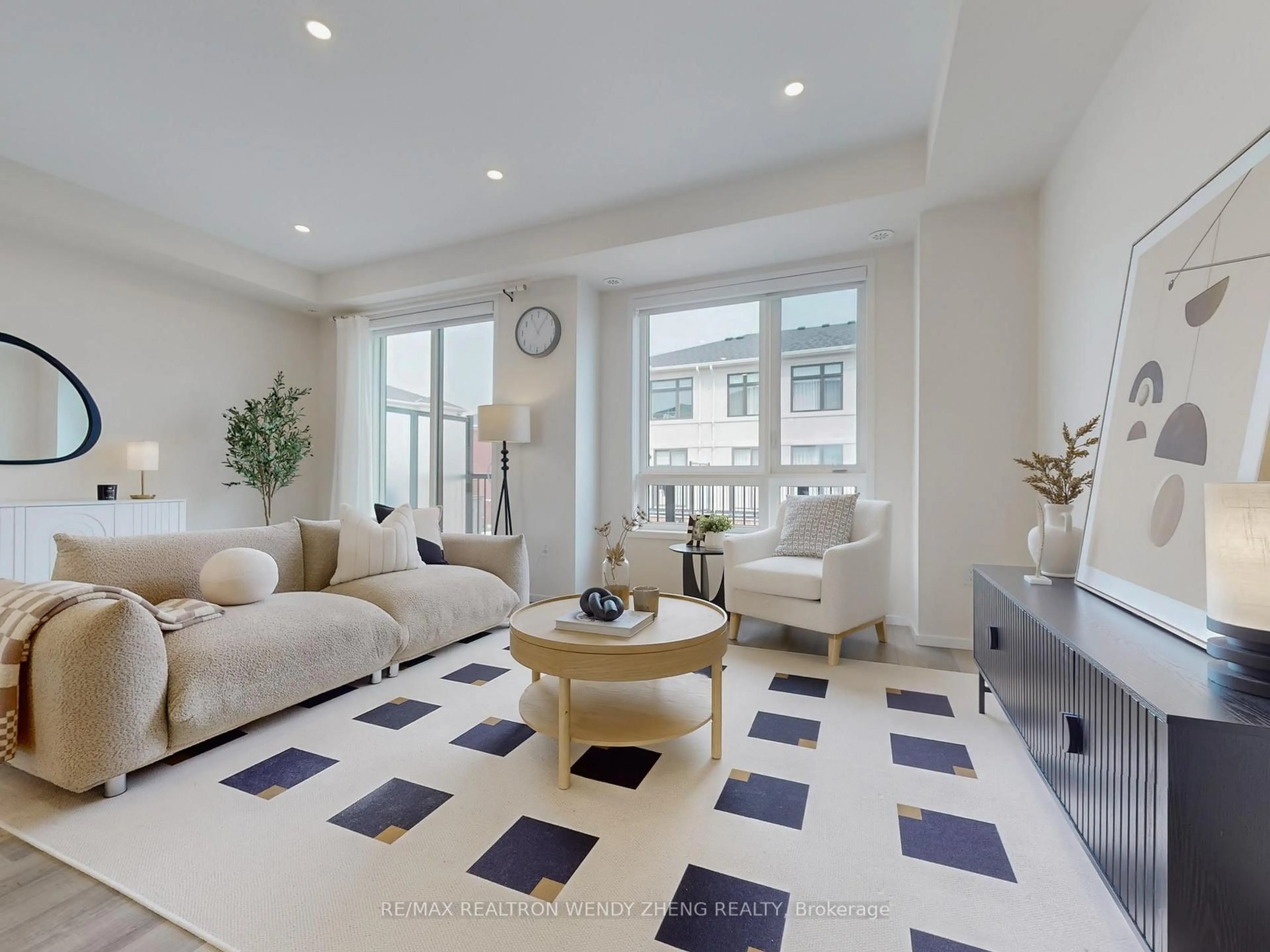 Living room with furniture, ceramic/tile floor for 44 James Noble Lane, Richmond Hill Ontario L4C 5S7